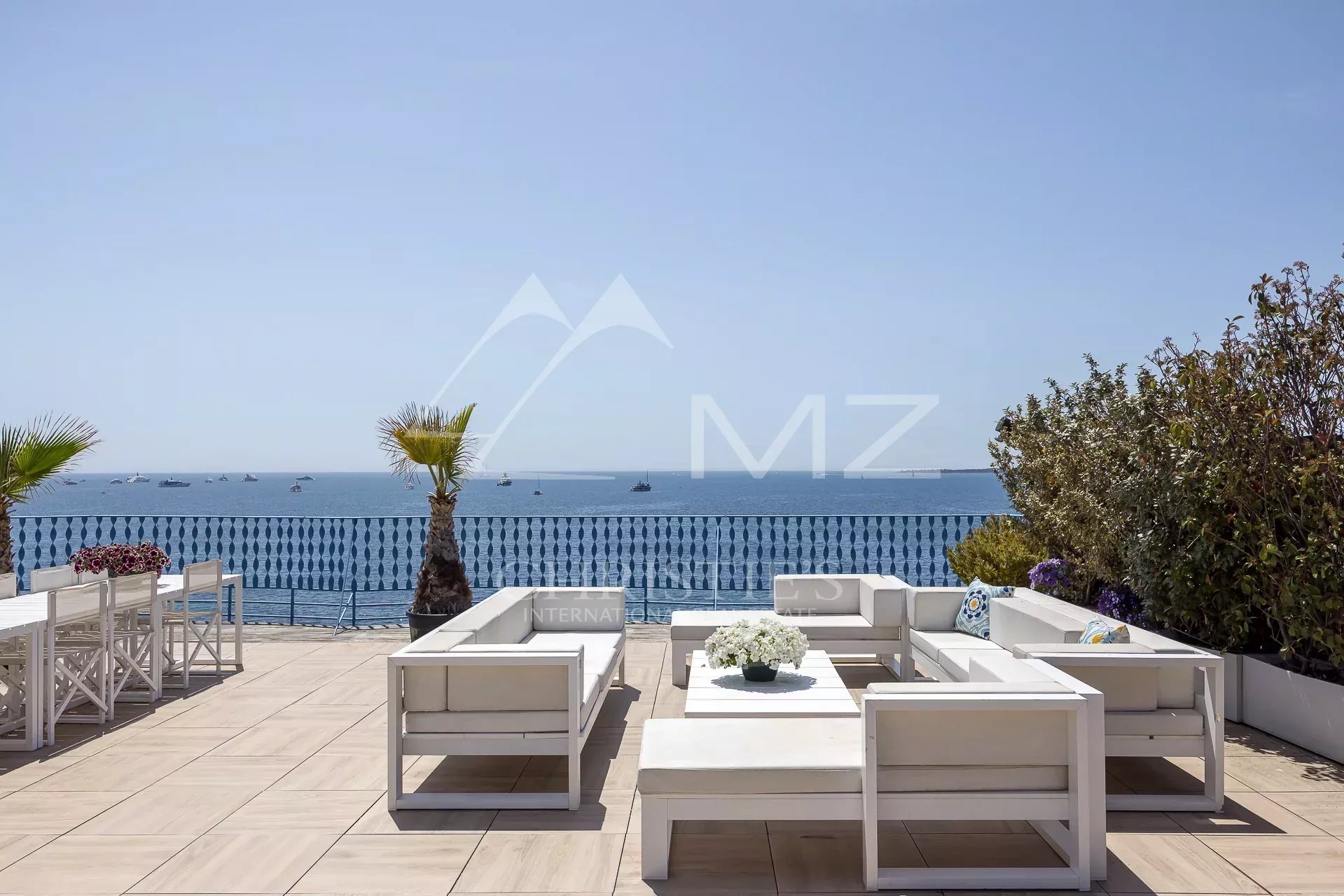 Juan-les-Pins - Penthouse front de mer