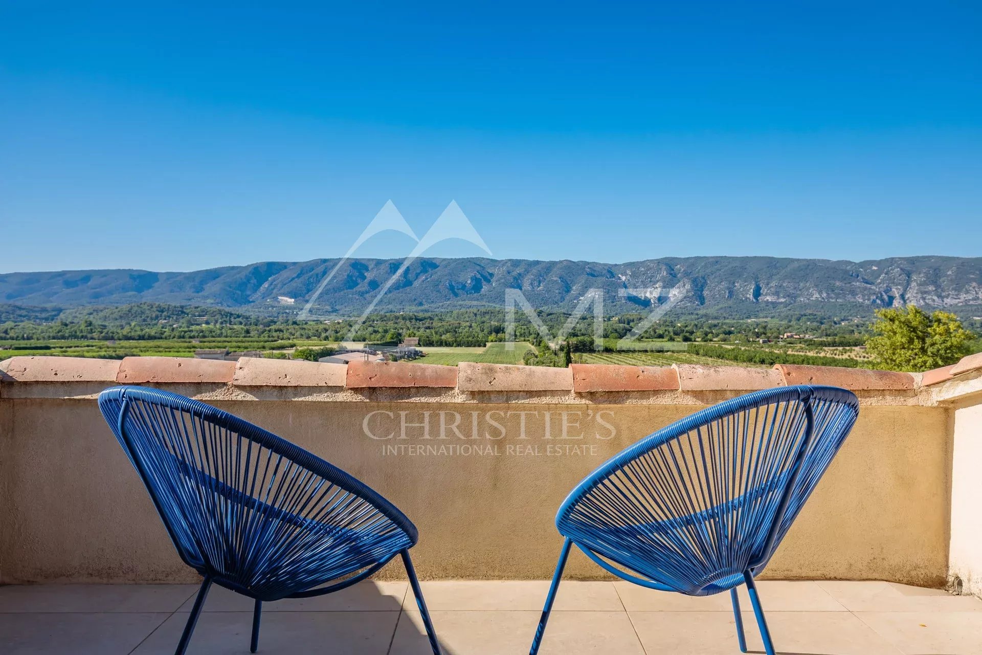 Gordes - Beautiful holiday home with heated pool and amazing view on the Luberon