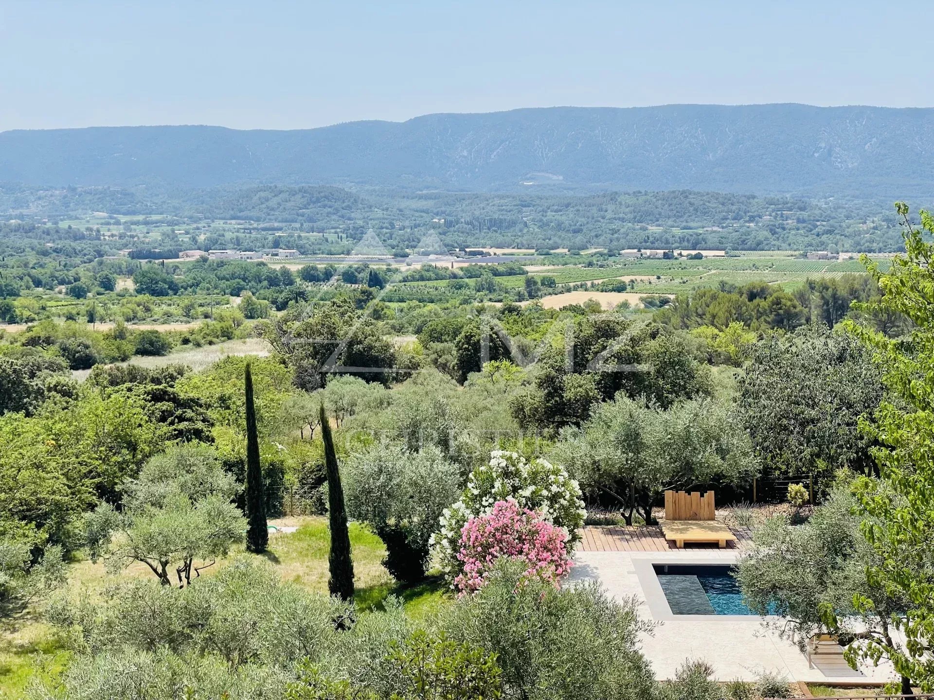 Gordes - Herrliches Haus mit Aussicht