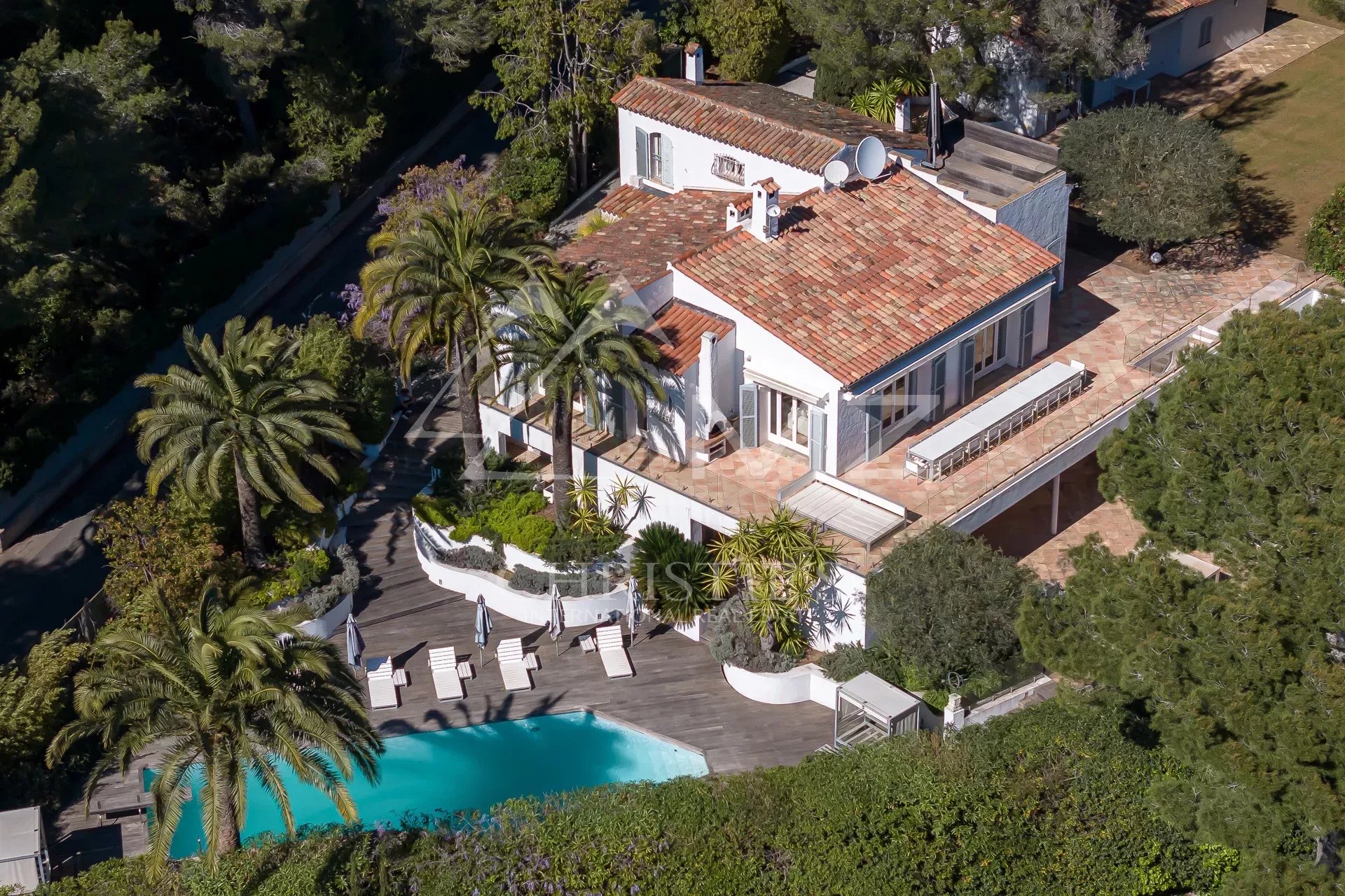 Hauteurs de Cannes – Vue panoramique mer et Estérel