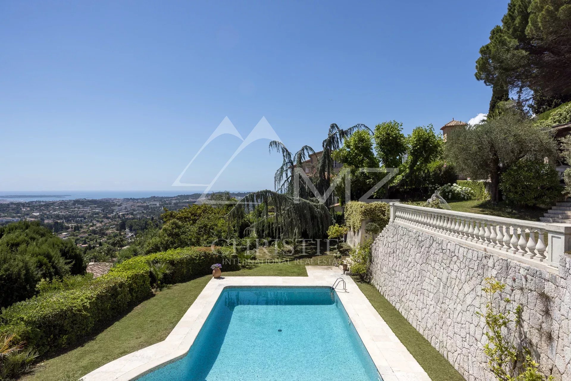 Mougins - À pied du village, vue panoramique mer - 5 chambres