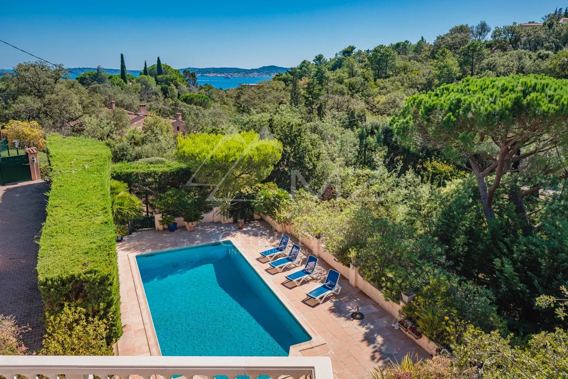 A SAISIR- Great potential - Provencal property with sea view - Grimaud