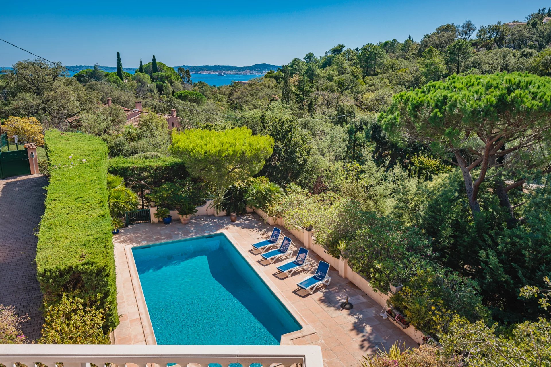 A SAISIR- Beau potentiel - Propriété provençale avec vue mer - Grimaud