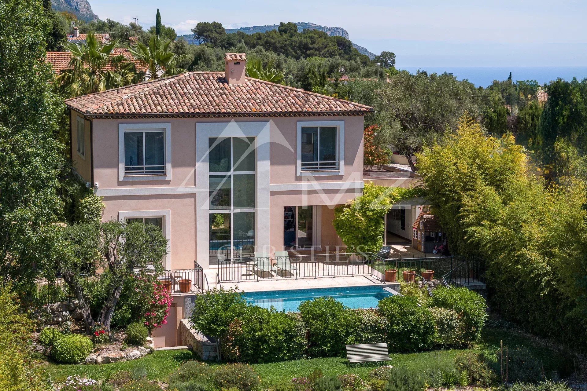 Villa contemporaine avec vue mer panoramique