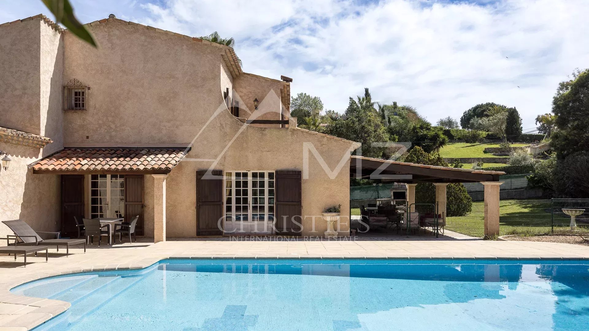 Exclusivité - Super Cannes - Belle Villa Provençale