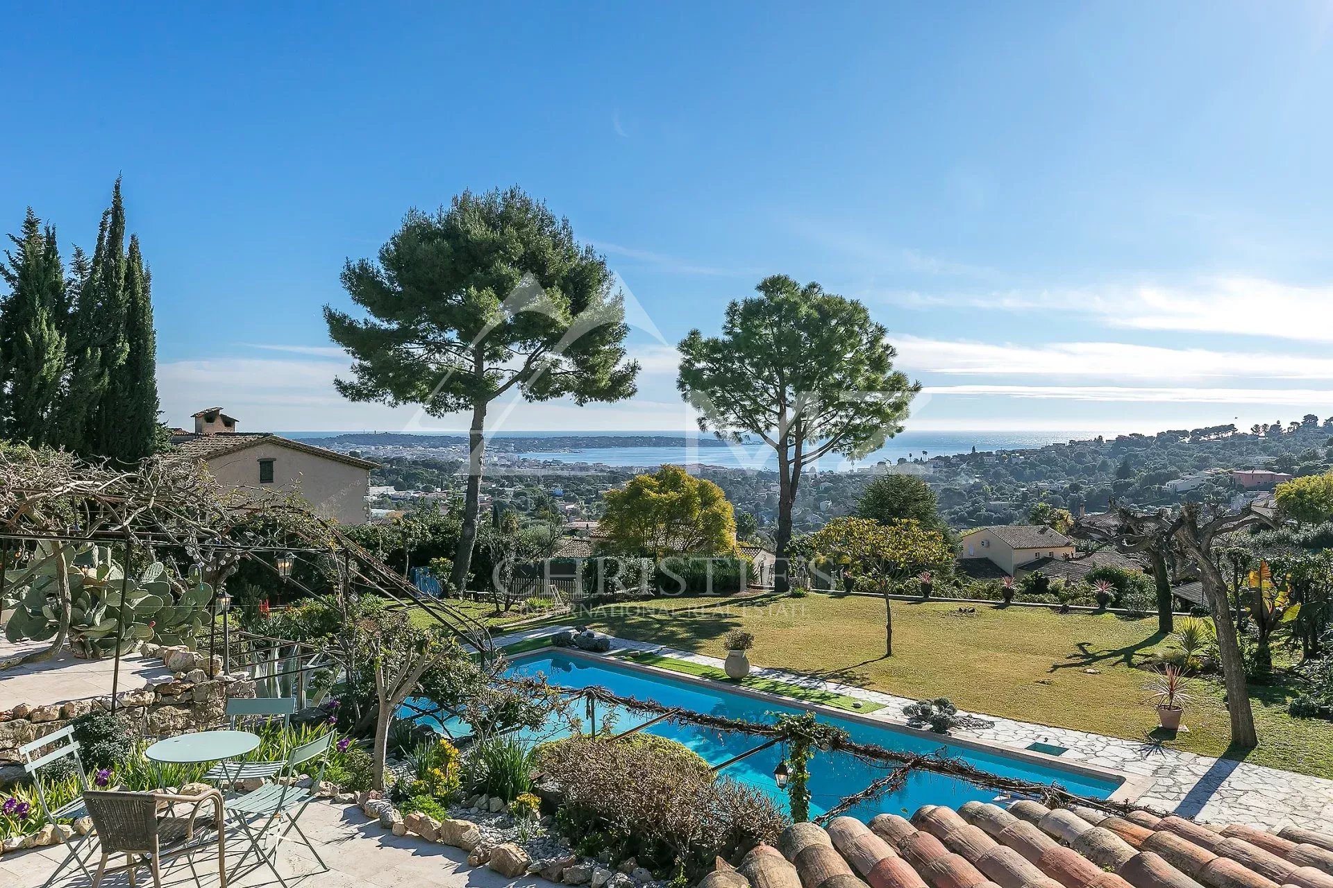 Antibes - Villa with panoramic views