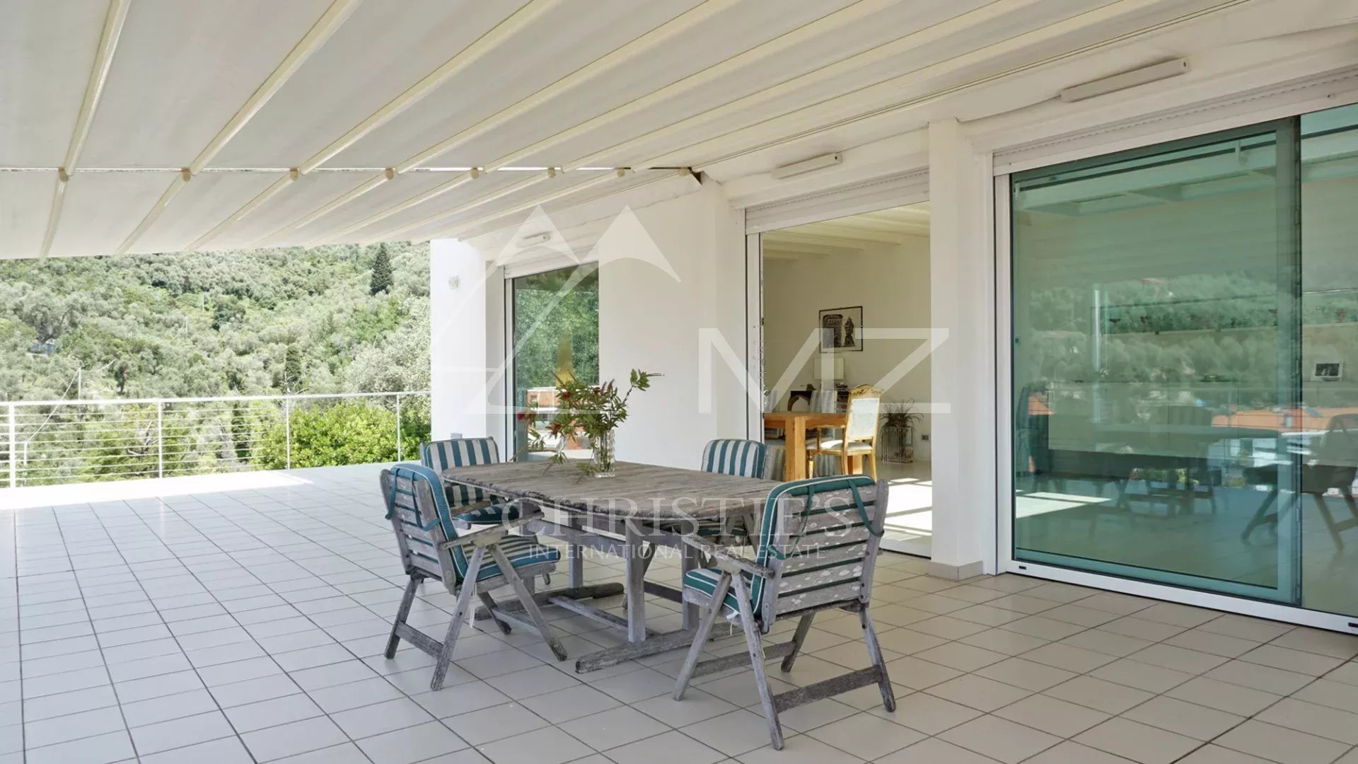 Elegant modern villa with large windows and sea view over the Gulf of Poets in Fiascherino, Lerici