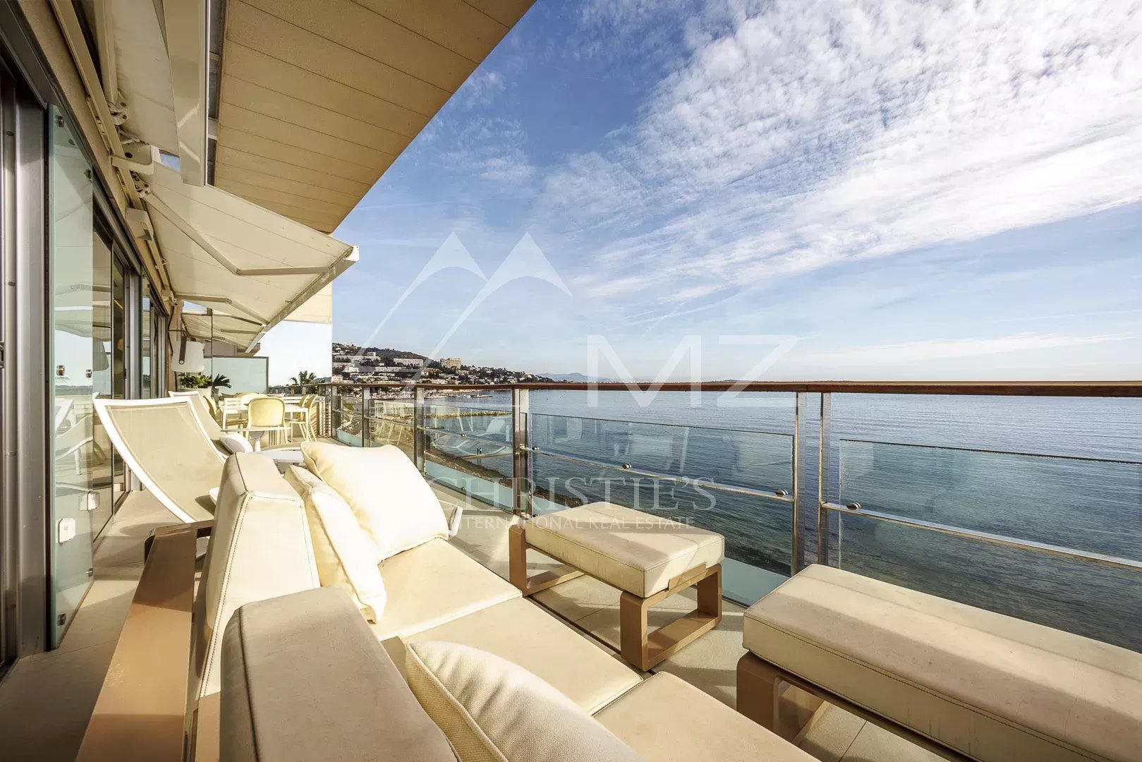 Cannes - Palm Beach - Superb sea view apartment