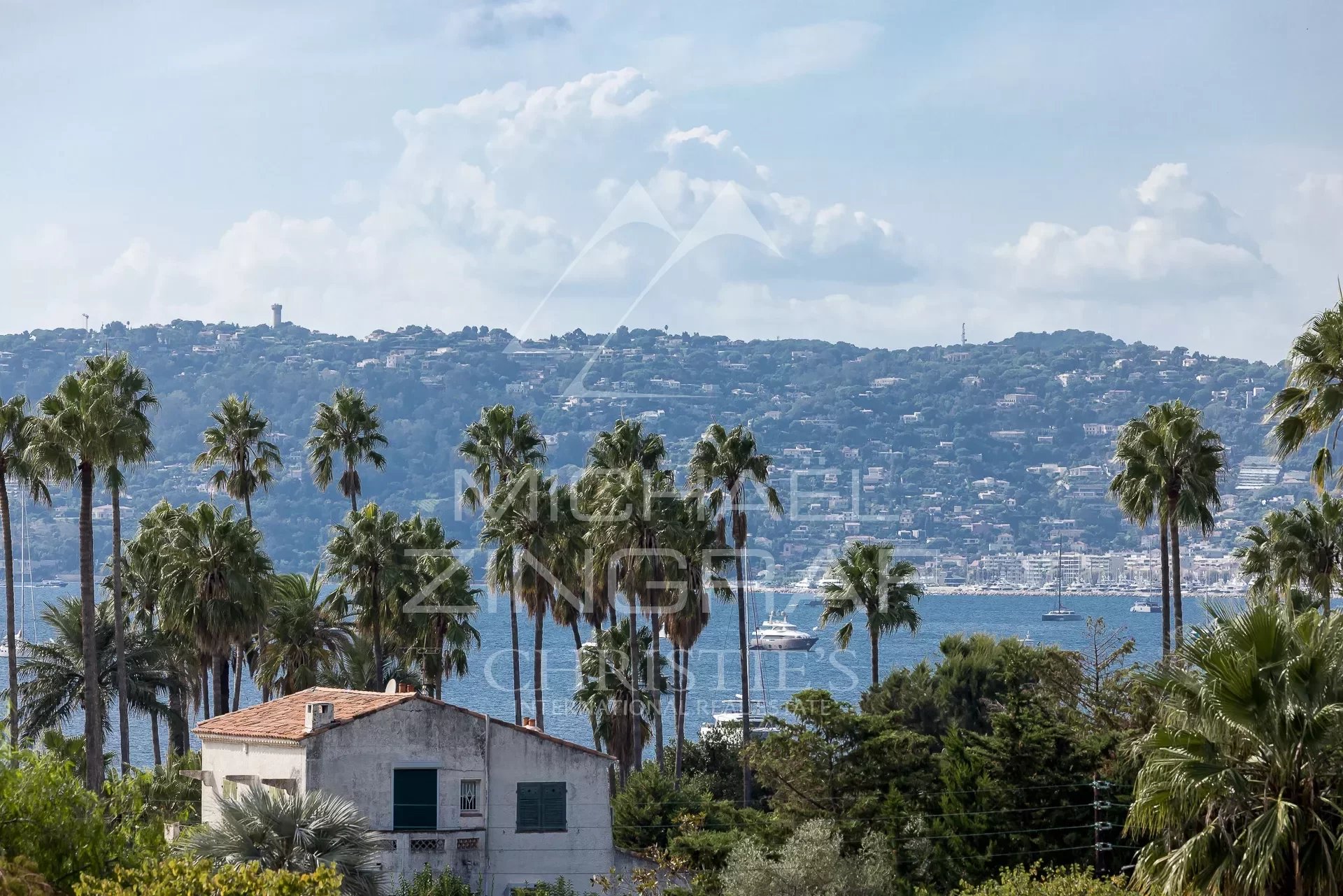 Villa Californienne versant ouest Cap d'Antibes