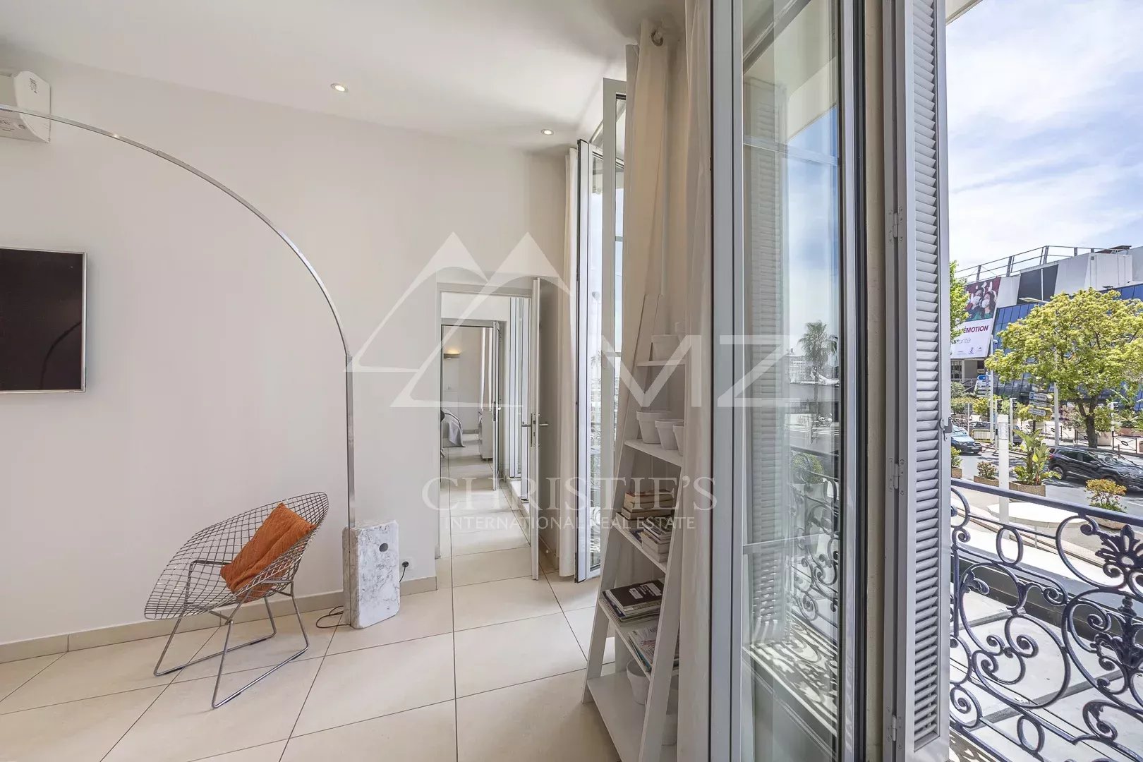 Cannes - Croisette - 3 bedrooms apartment