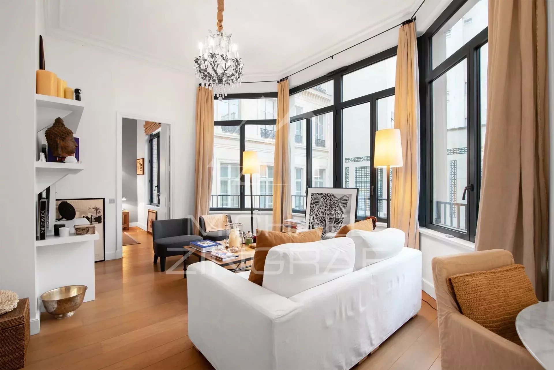 SOLE AGENT. FOR SALE - NEWLY REFURBISHED 1-BEDROOM APARTMENT - RUE DE LILLE