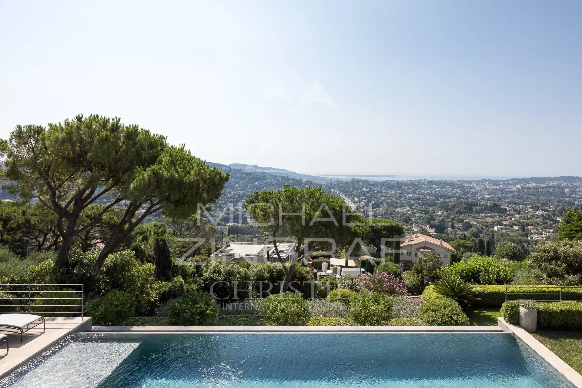 Mougins village - Somptueuse propriété avec vue mer