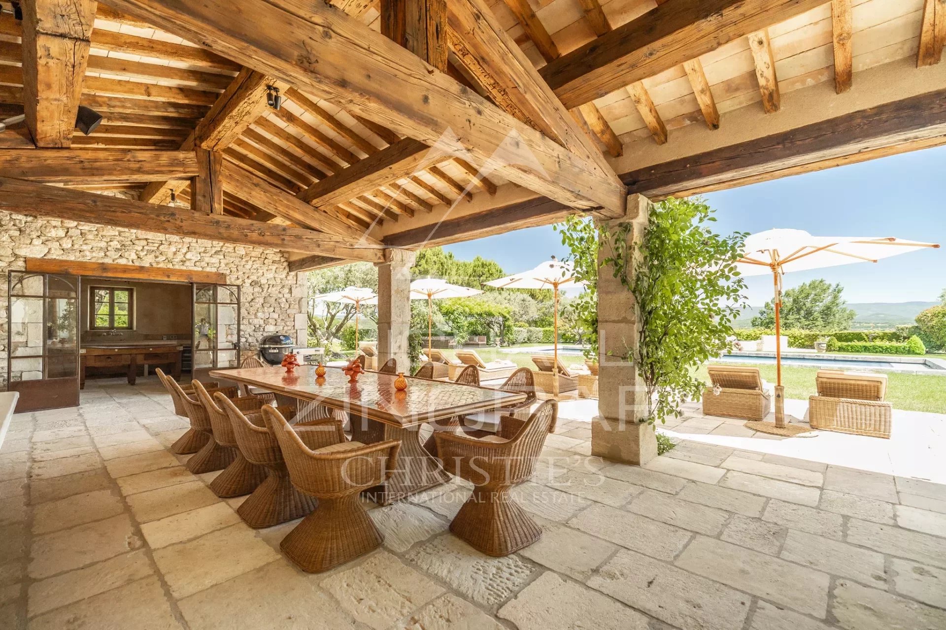 Exceptional property in the heart of the Luberon