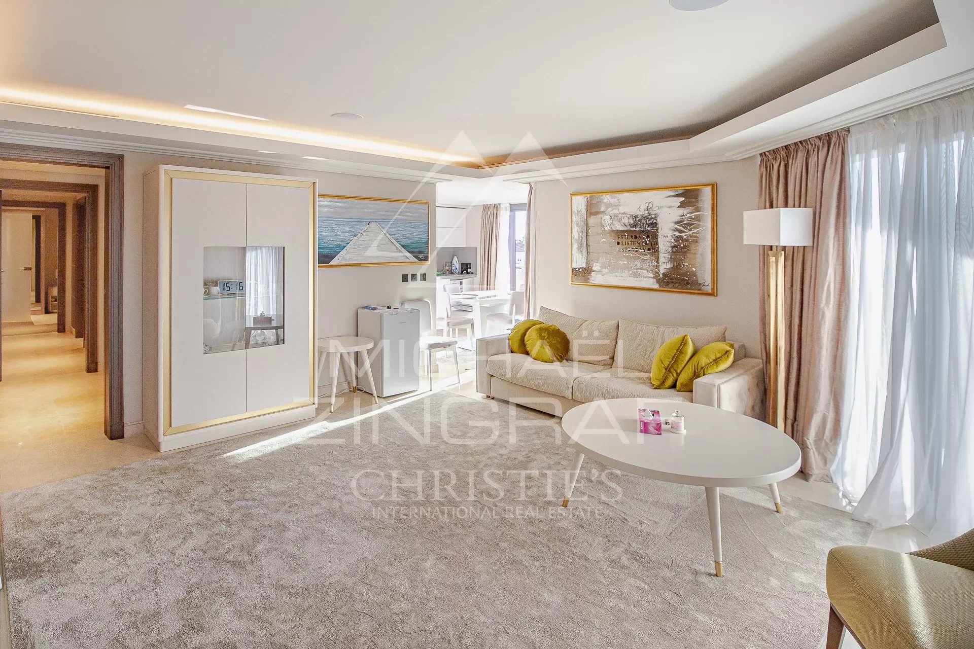 Wunderschöne 4-Zimmer-Wohnung in der prestigeträchtigen Residenz Parcs du Cap, Cap d'Antibes