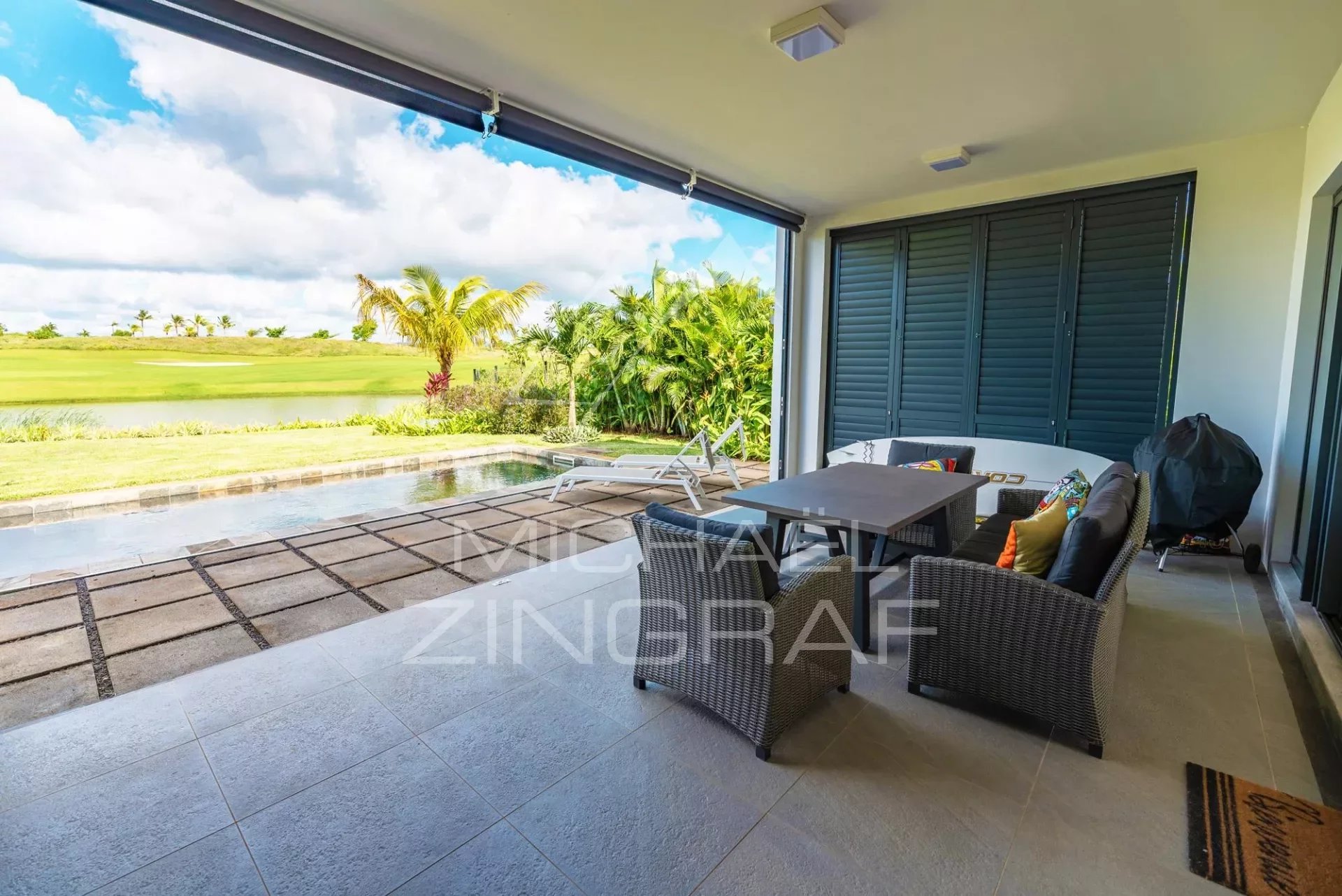 Villa mit Blick auf den Golfplatz - Haute Rive