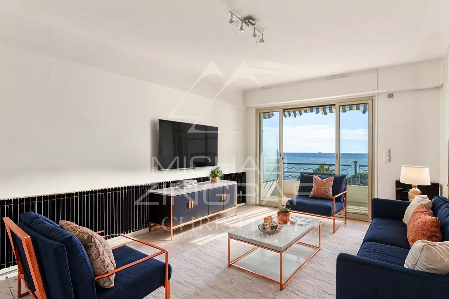 Cannes - Croisette - 3-Zimmer-Wohnung mit Panorama-Meerblick