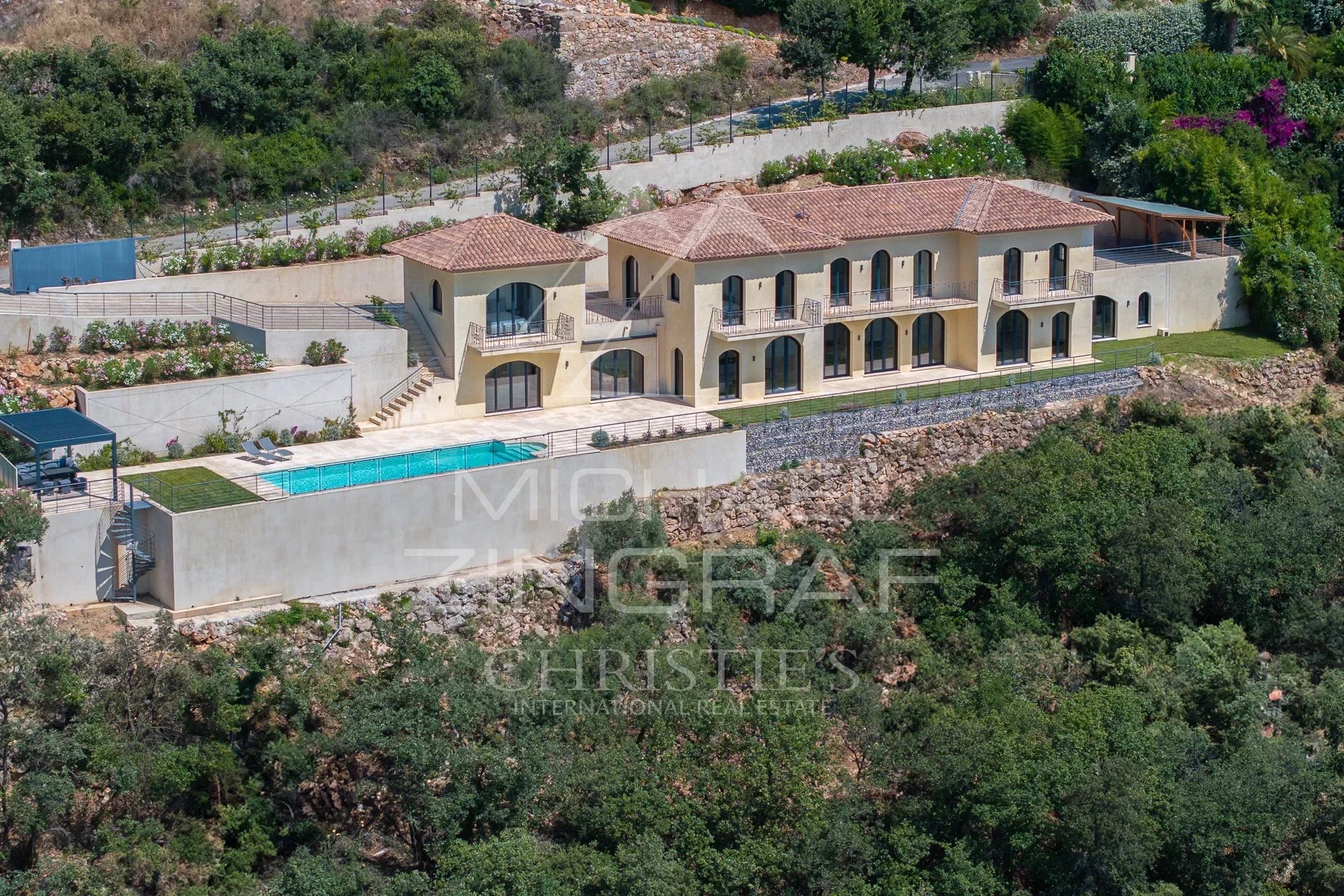 Sleek villa on the Riviera balconies