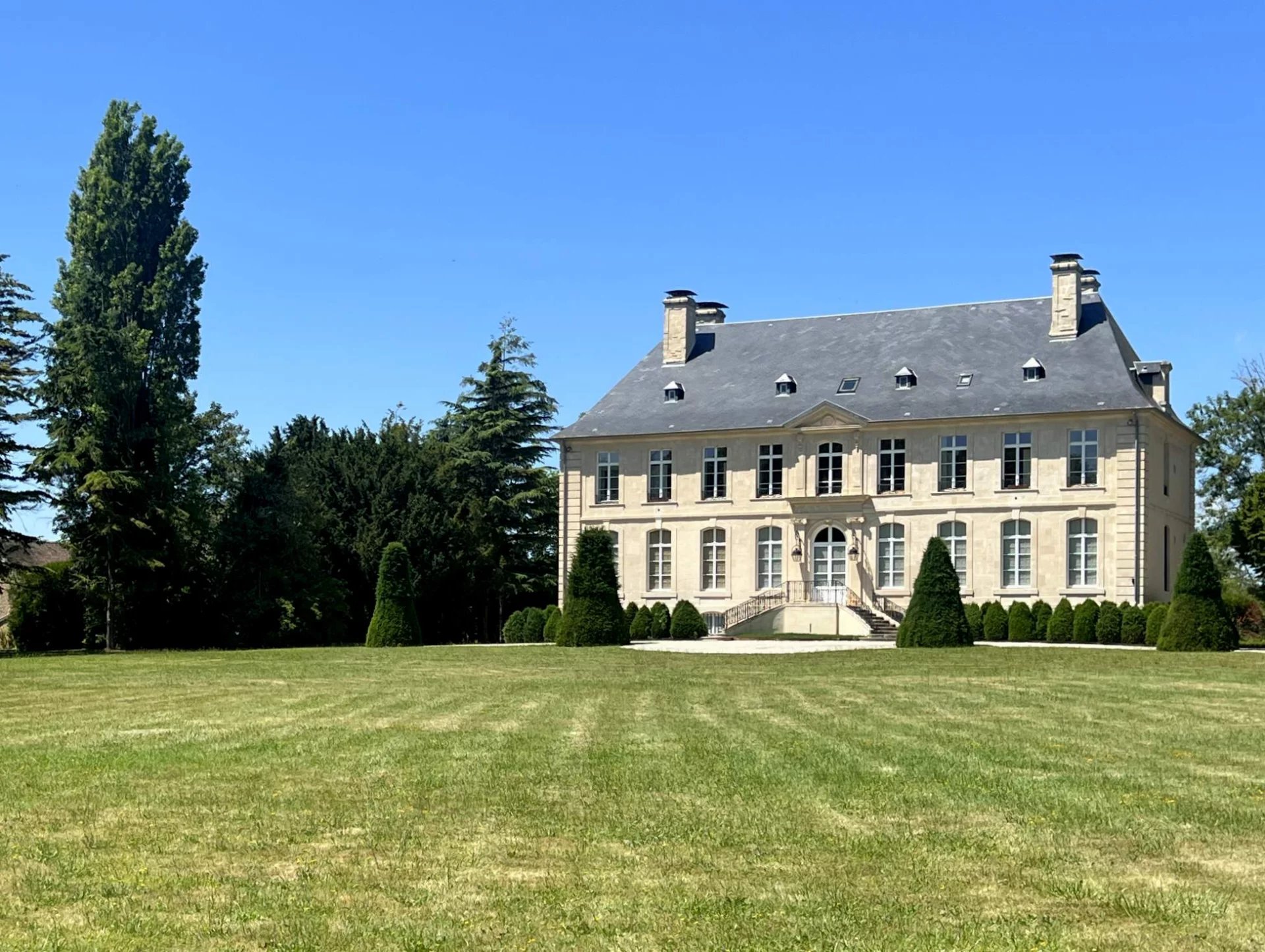 Haras d'élevage et de villégiature - 120 hectares