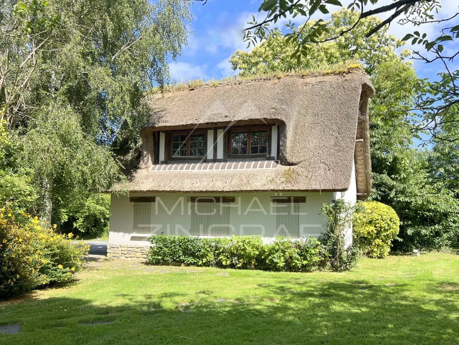 Cottage with swimming pool and outbuilding