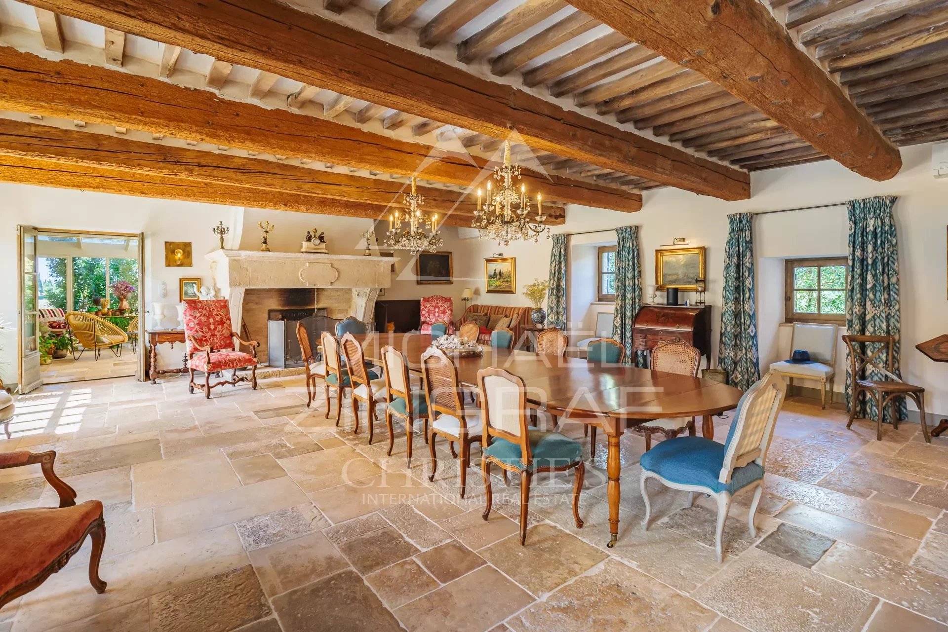 Exceptional property in the heart of the Luberon