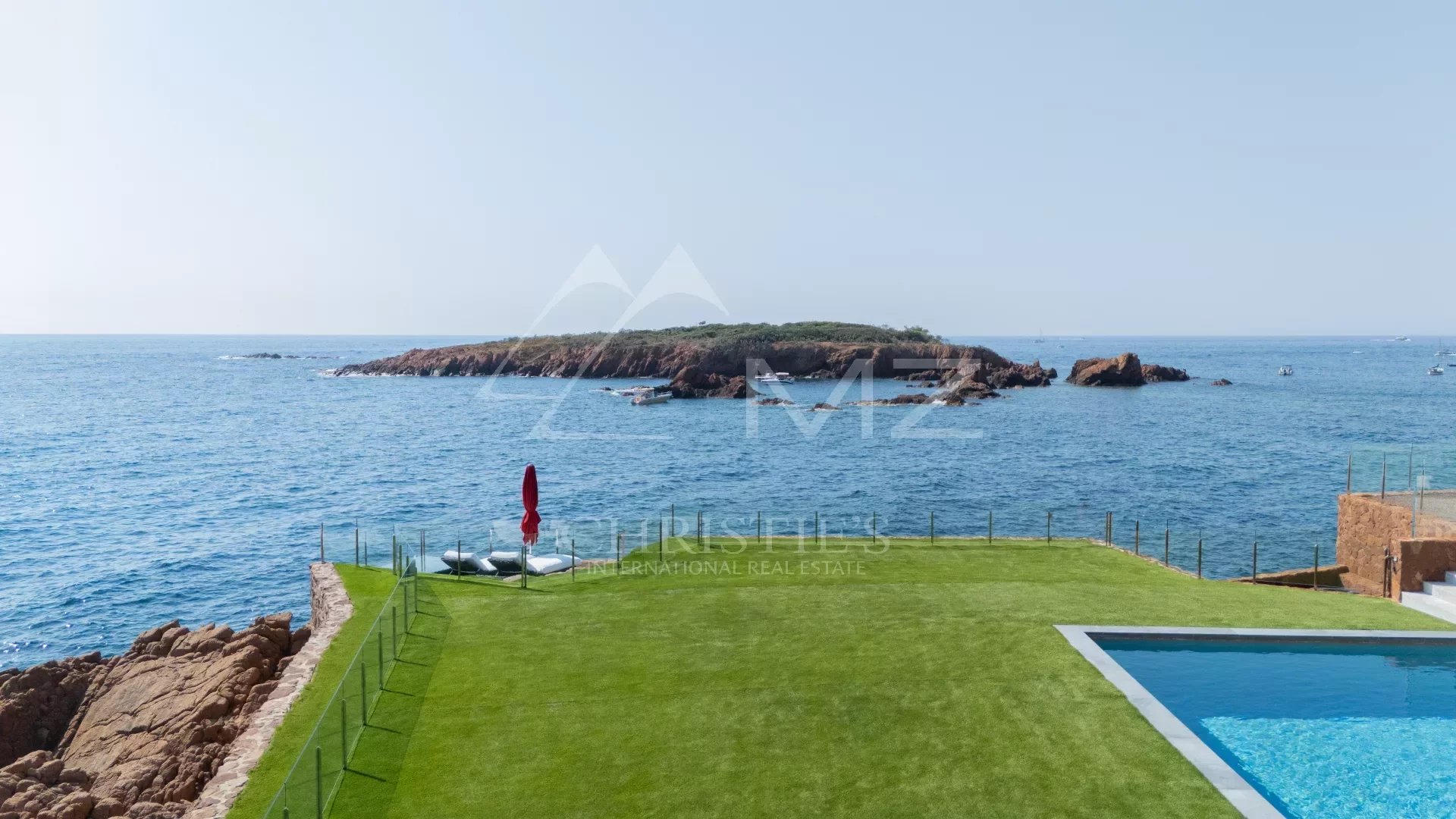 Between Cannes and Saint-Tropez - Anthéor - Waterfront villa