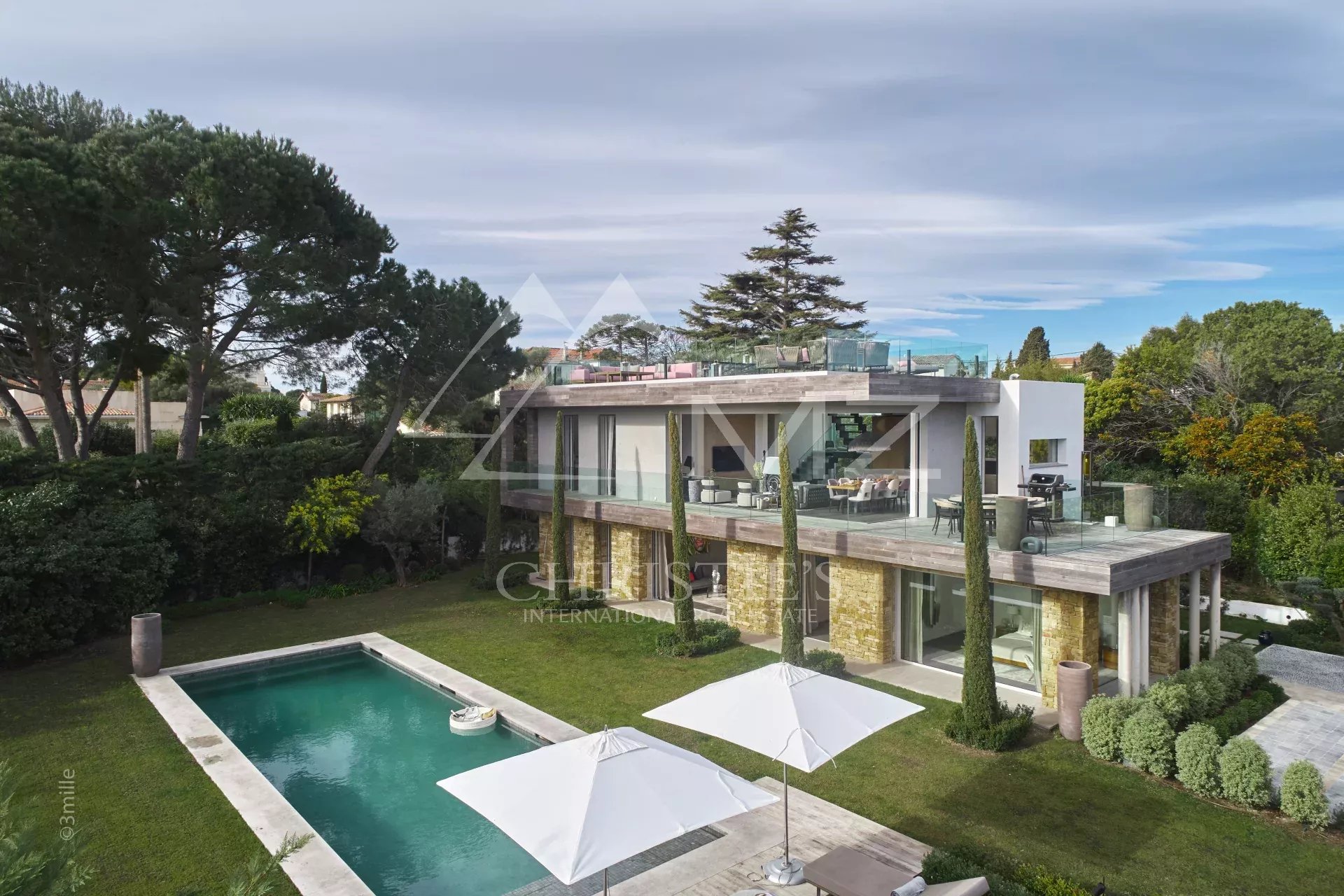 Cap d'Antibes - Villa moderne neuve