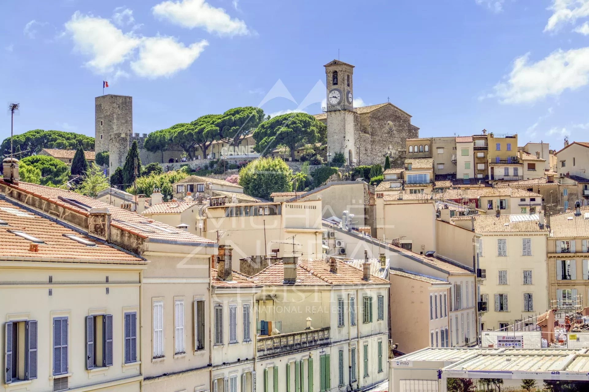 CANNES CENTRE - VIEUX-PORT. SCHÖNE BÜRGERLICHE 5-ZIMMER-WOHNUNG