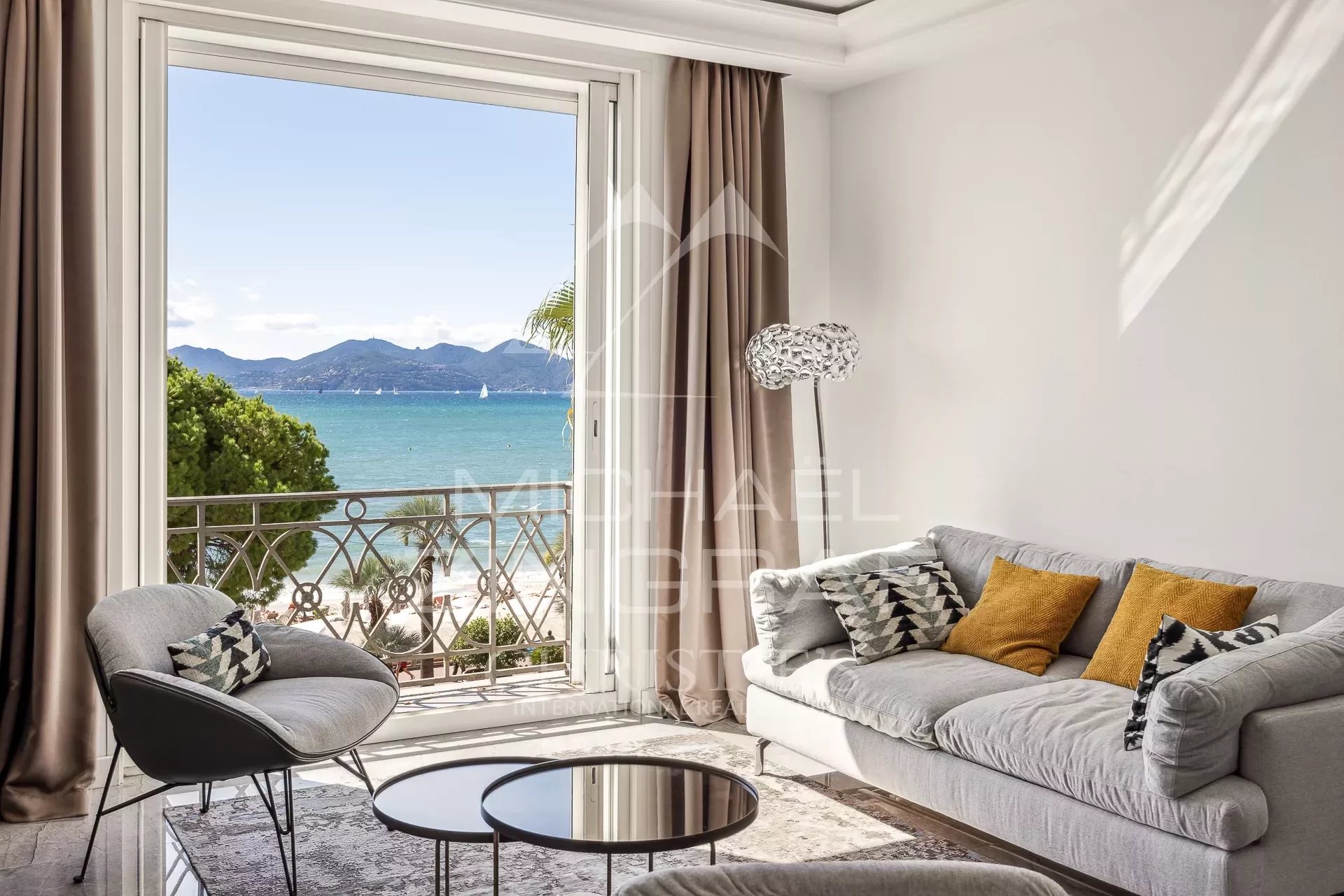 Cannes Croisette 2 Zimmer Meerblick