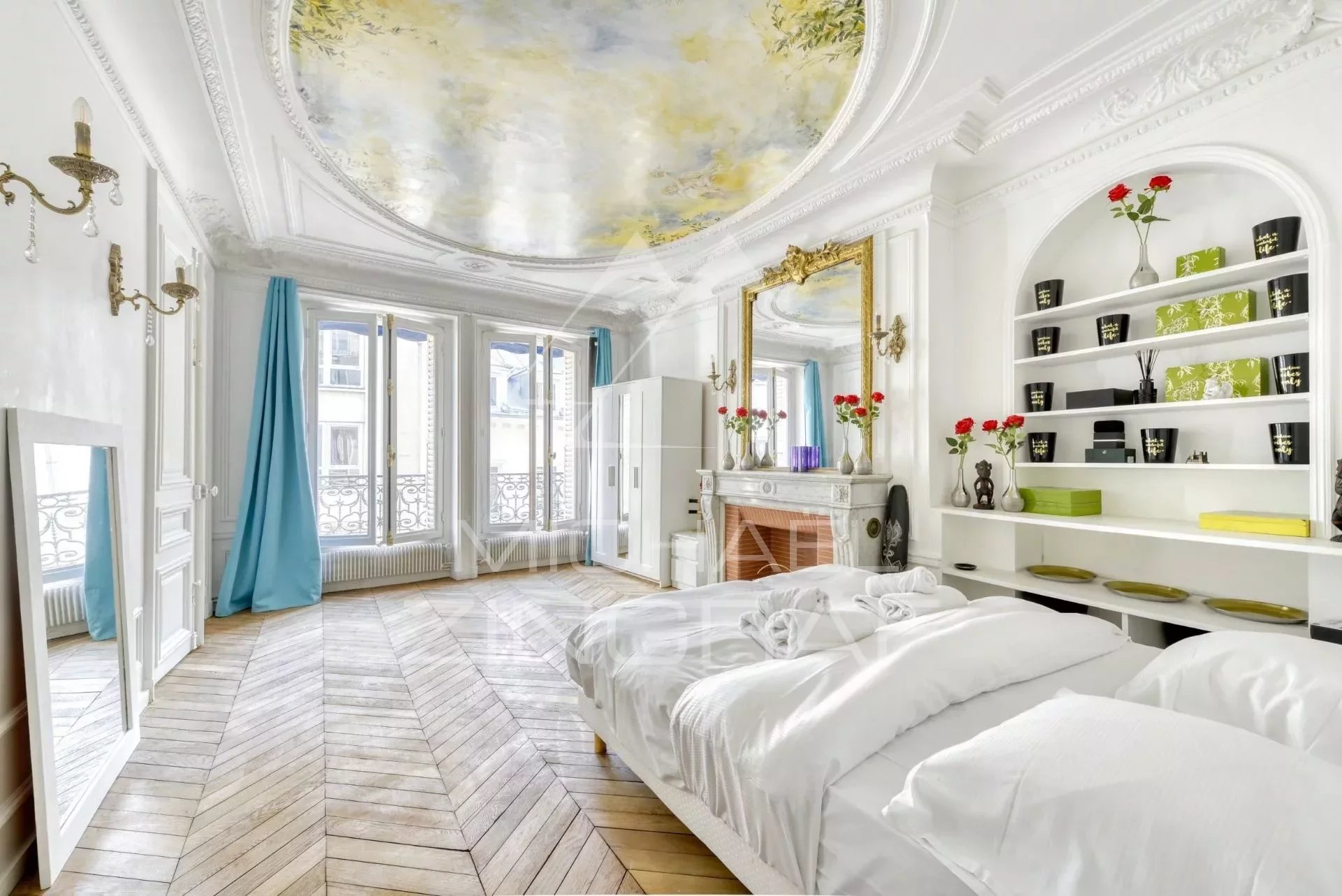 Exceptional 95 m2 apartment - ideal pied-à-terre - Champs-Elysées - Paris 8