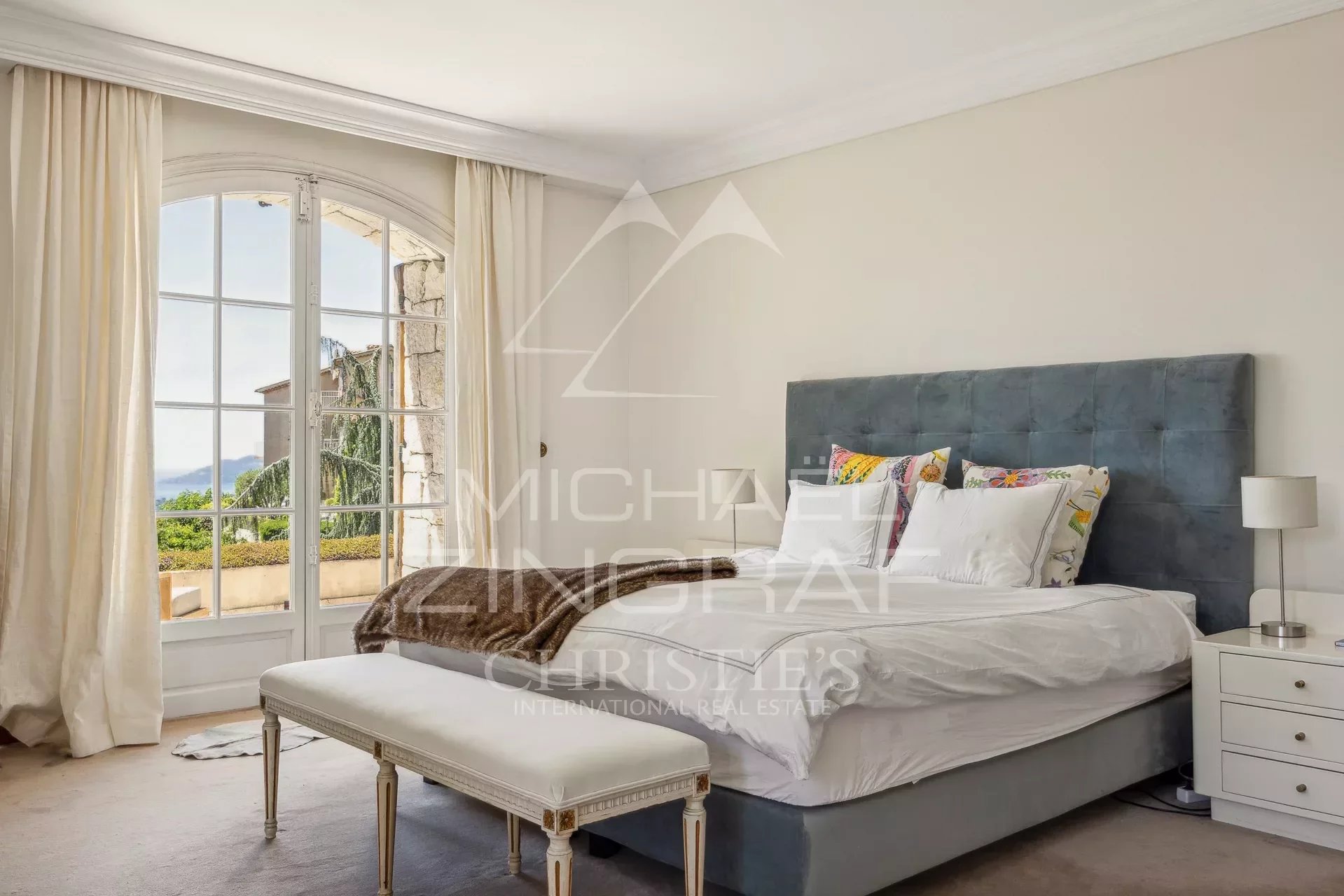 Mougins - Zu Fuß zum Dorf, Panoramablick auf das Meer - 5 Schlafzimmer