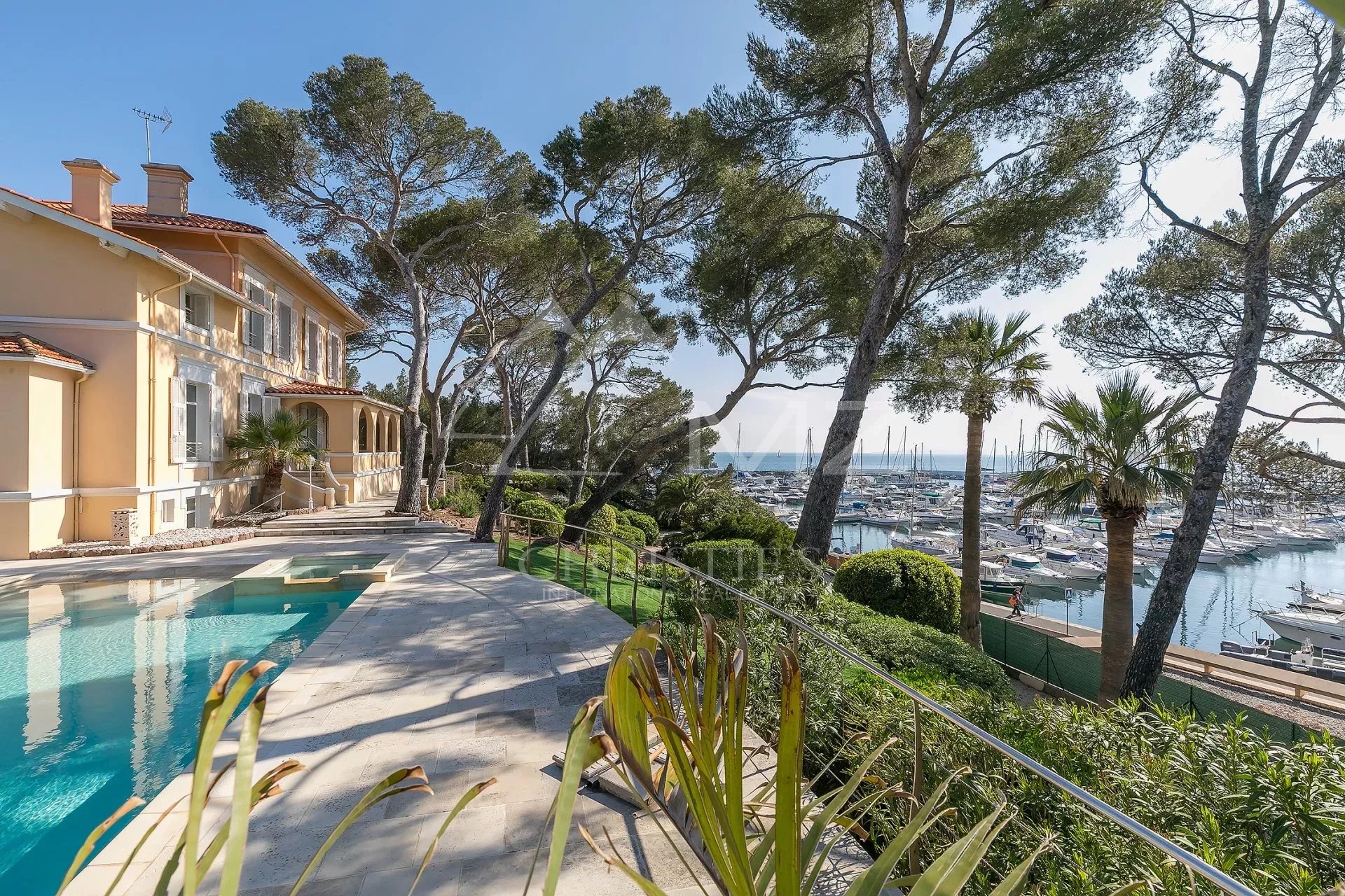 Close to Cannes - Belle Epoque style villa