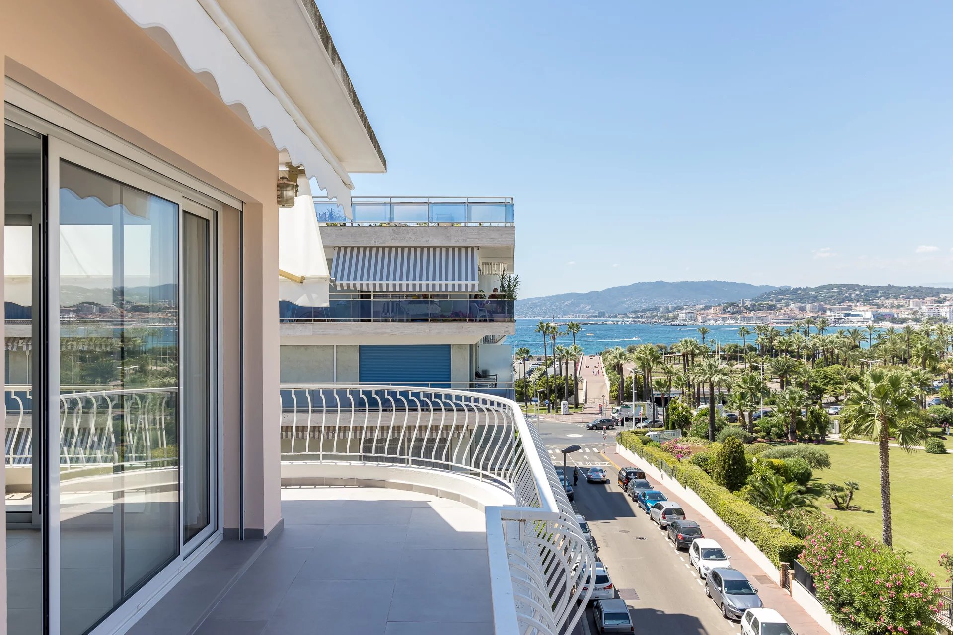 Cannes Croisette - Palm Beach - Penthouse vue mer entièrement rénové