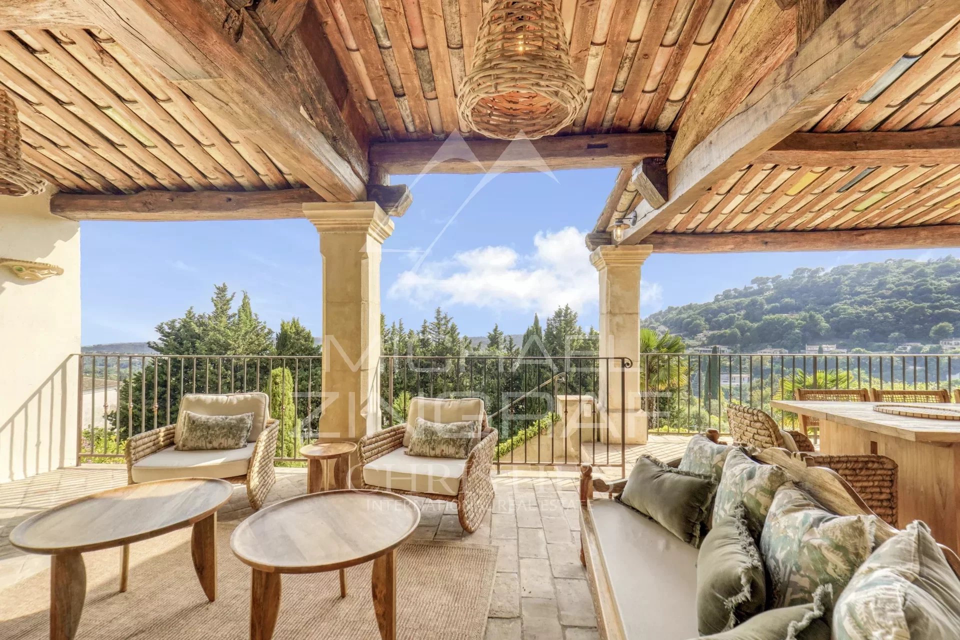 Saint-Paul-de-Vence - Villa provençale avec vue collines et mer - 5 chambres