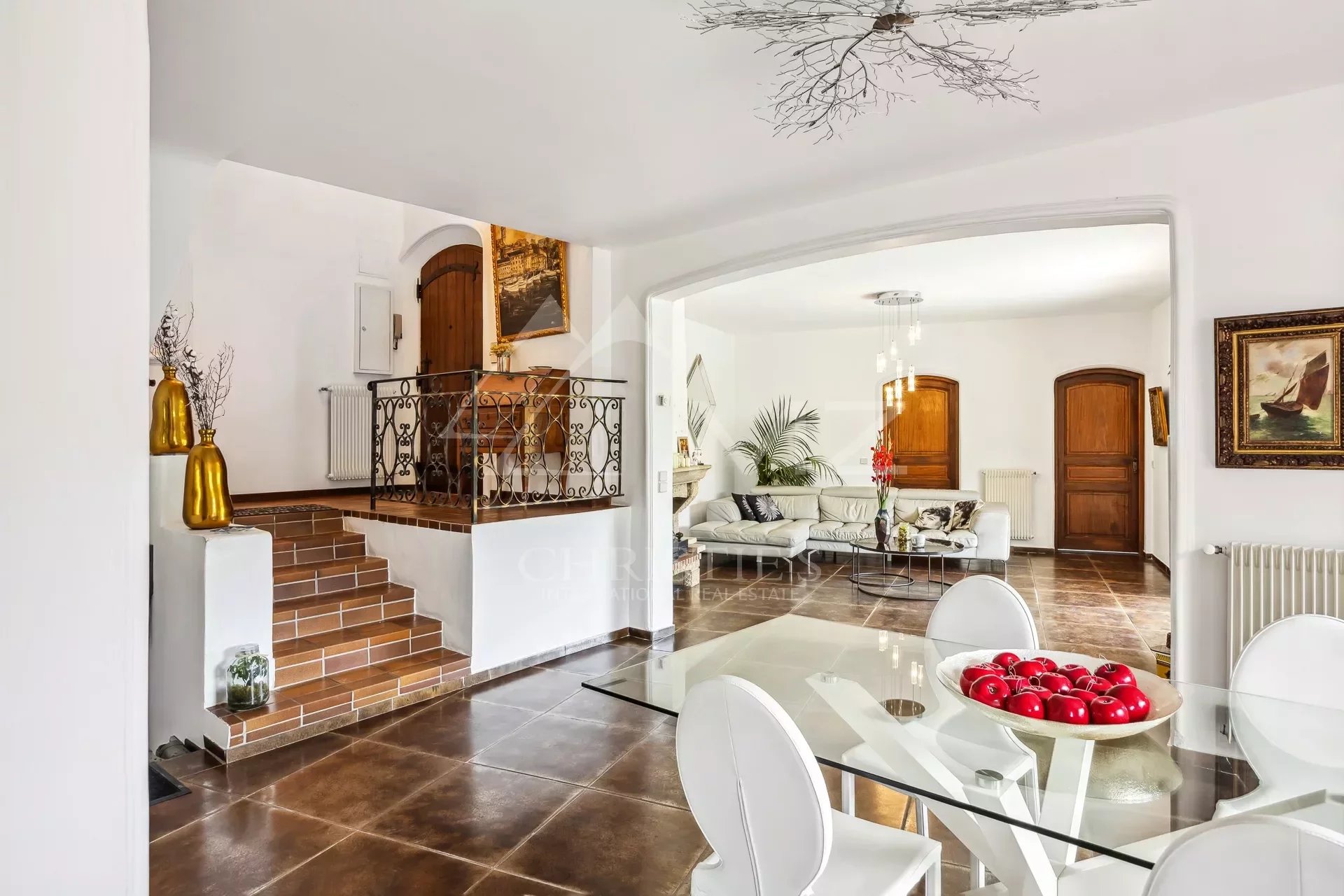 Mandelieu-La Napoule - Charming Provencal house in a sought-after location