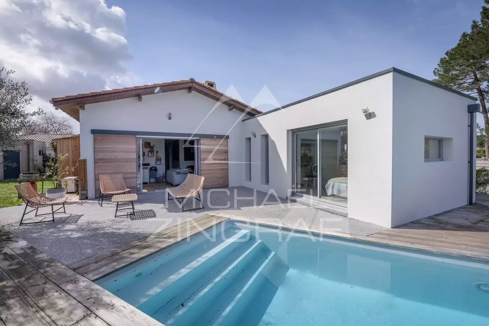 Gujan Mestras - Renovated single-storey T5 villa - swimming pool