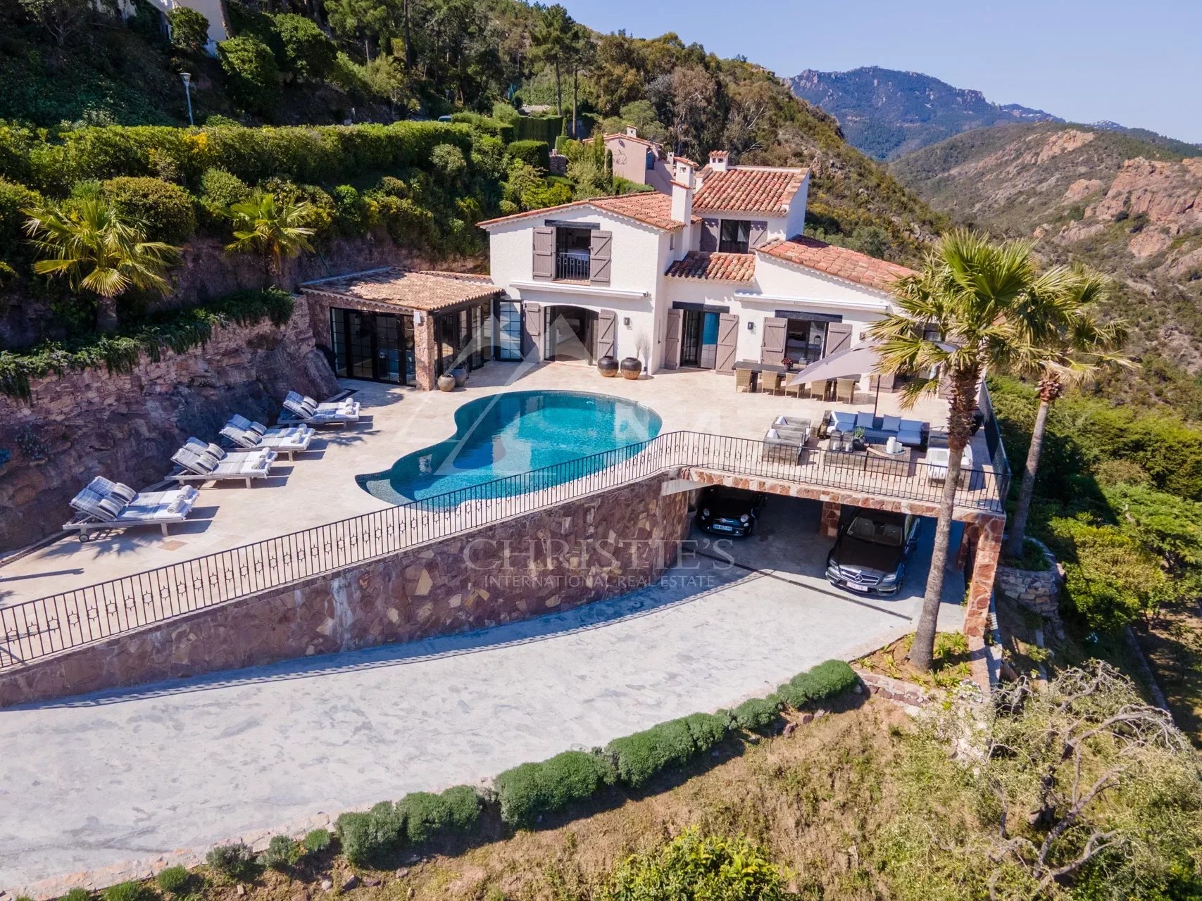 Théoule-sur-Mer - Domaine de prestige - Villa rénovée vue panoramique mer et montagnes