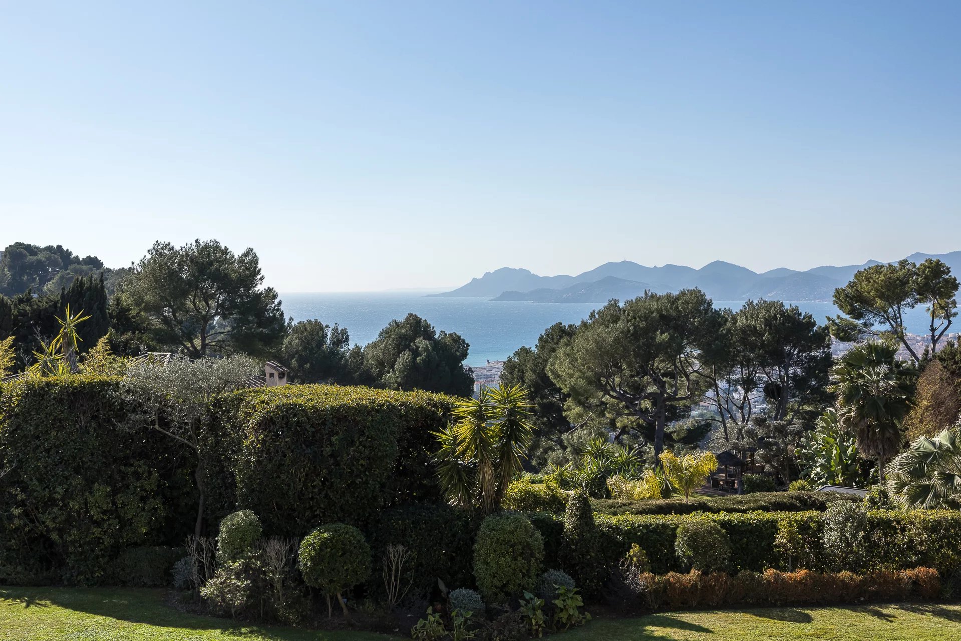 Cannes - Très belle villa avec vue mer