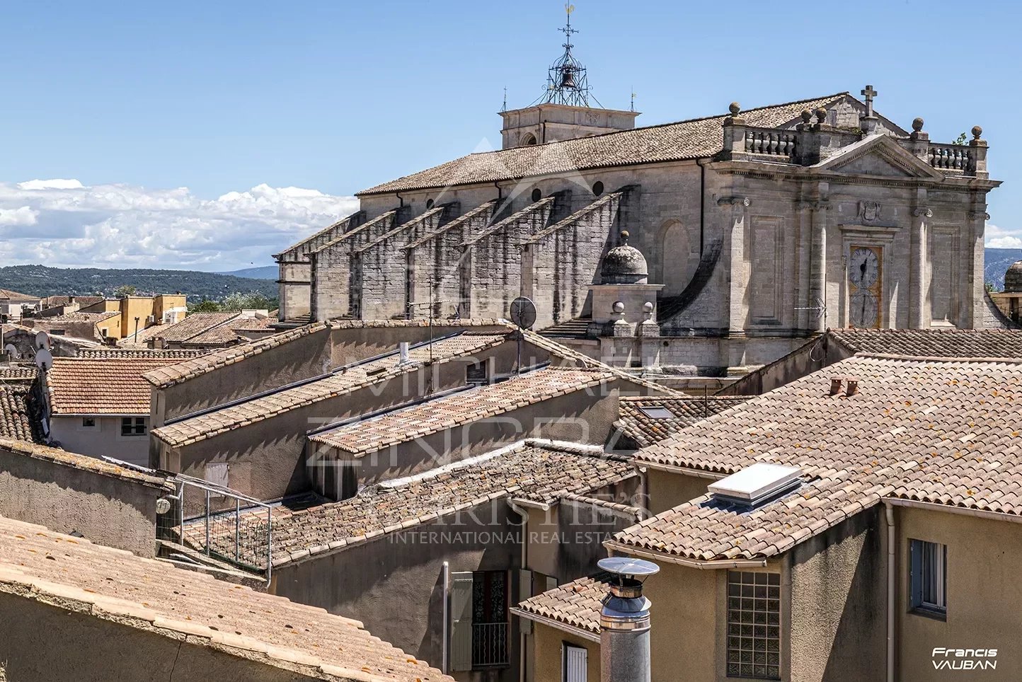 Luxury apartments in the heart of Isle-sur-la-Sorgue