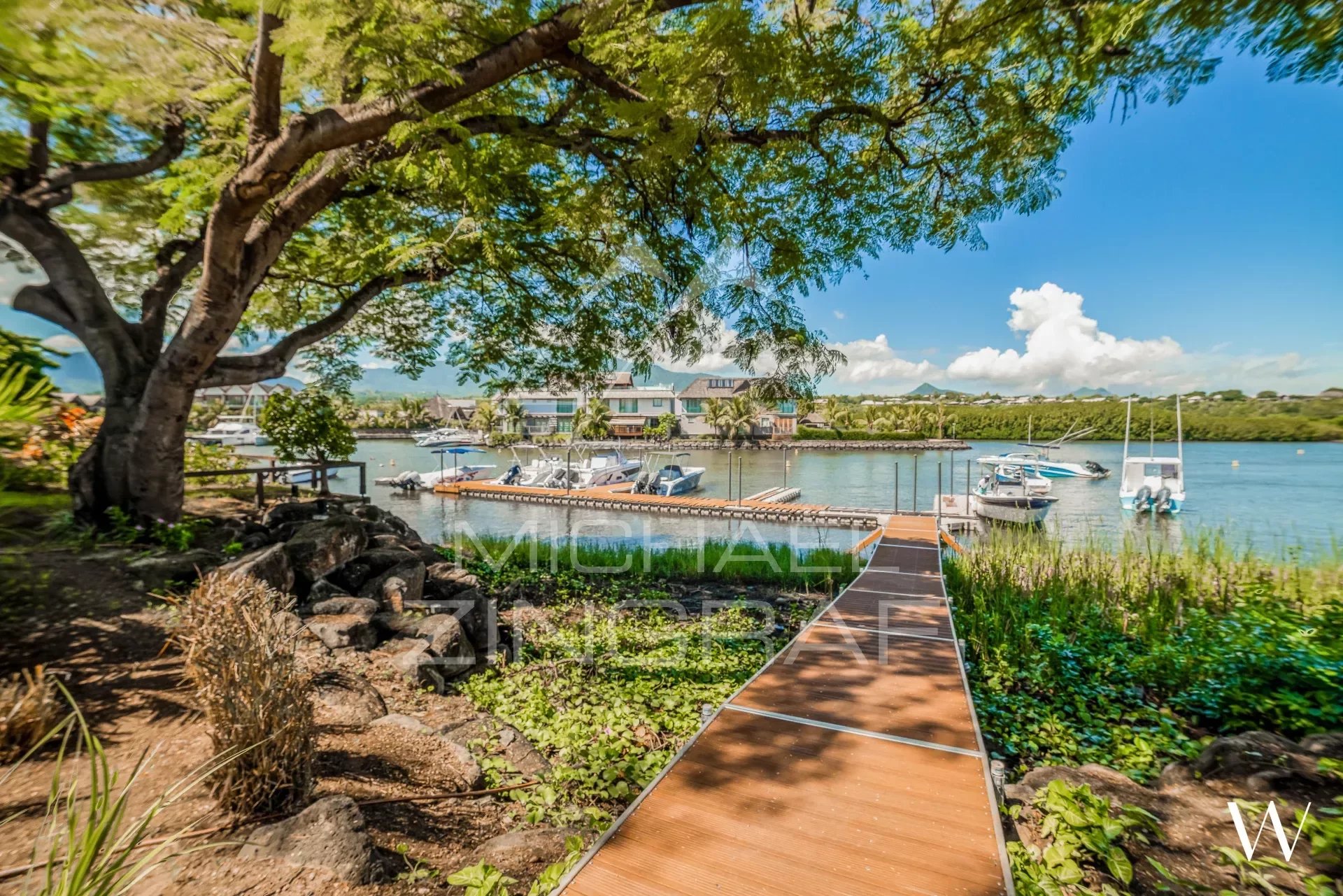 Penthouse de 4 chambres en bord de mer