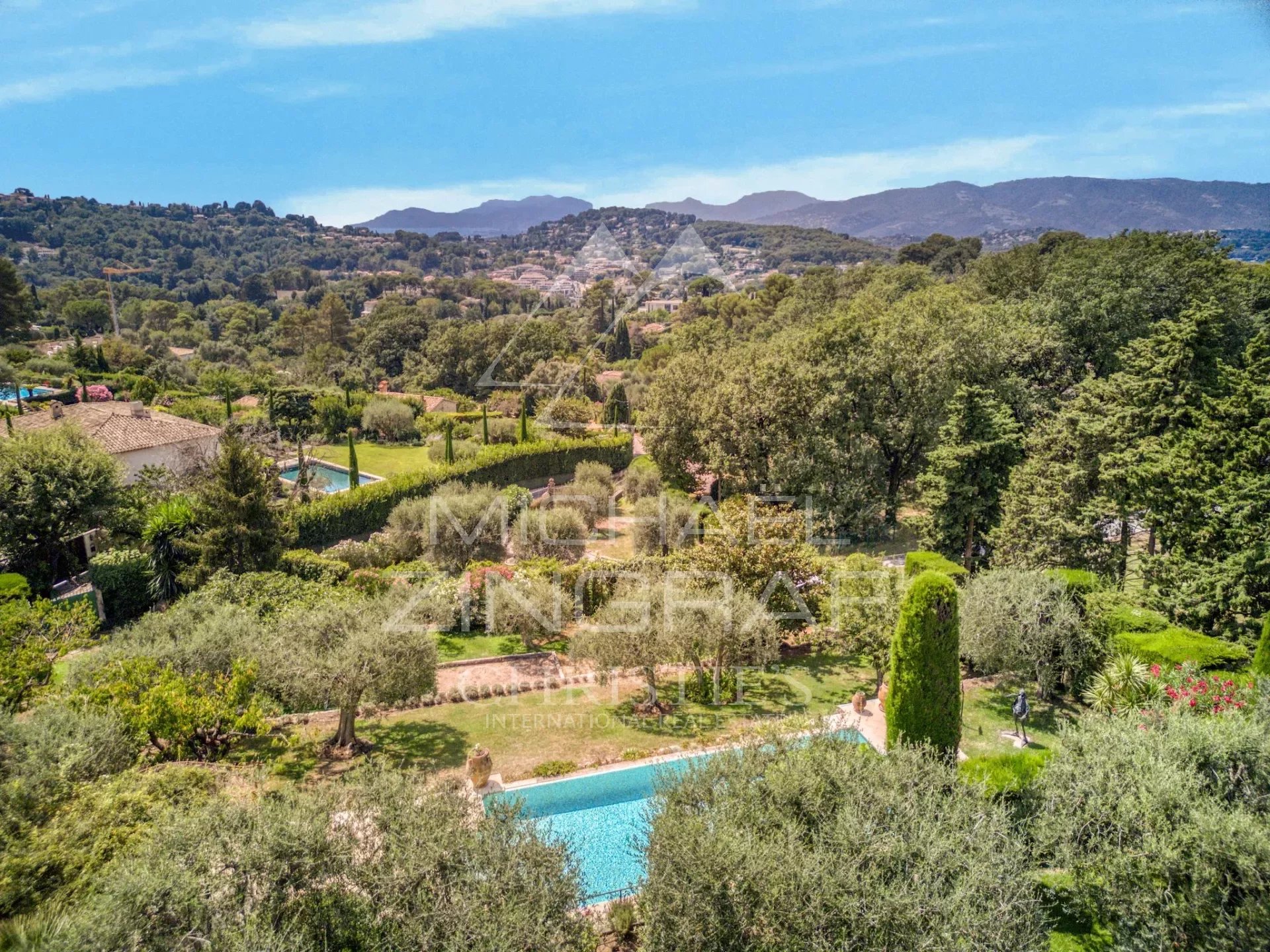 Mougins panoramic view