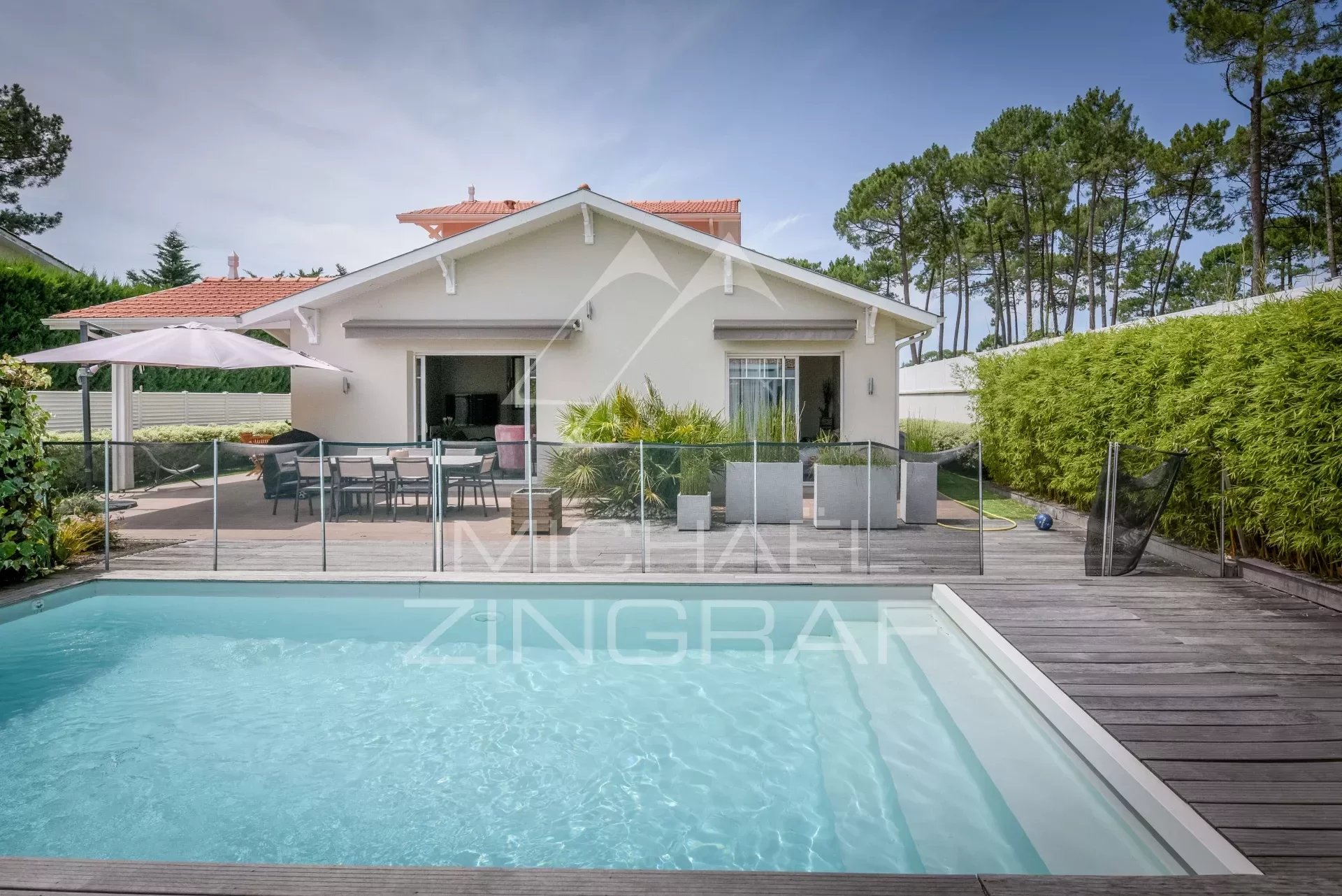 La Hume - Villa mit 4 Schlafzimmern und Pool -