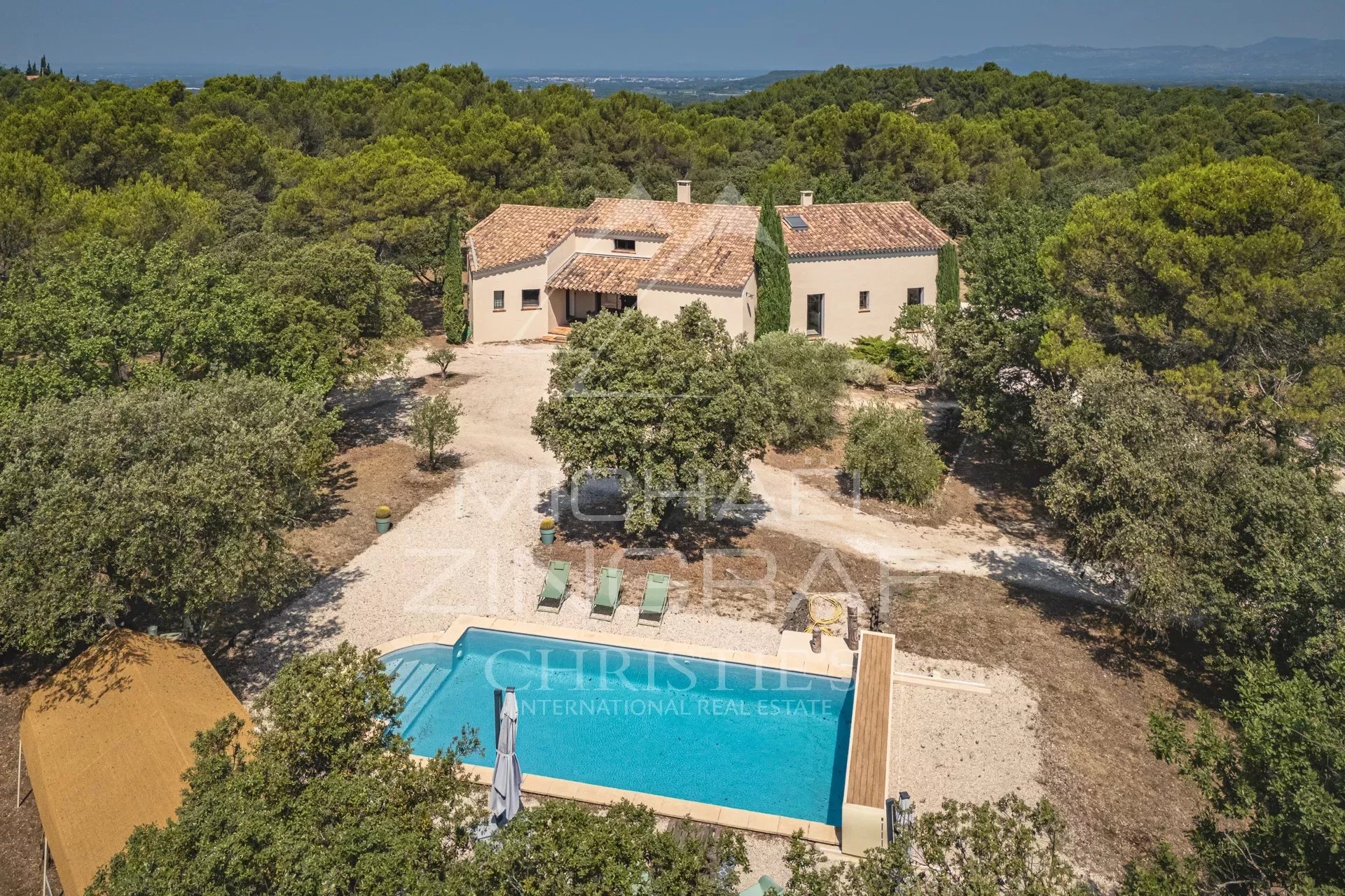 Magnificent Contemporary Provençal Architect Villa