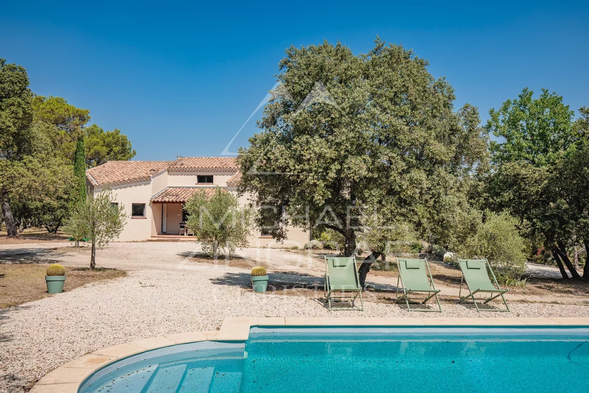 Magnificent Contemporary Provençal Architect Villa