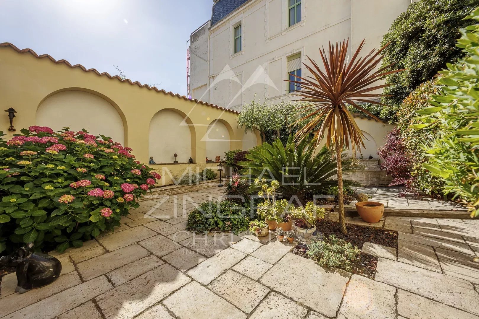 Cannes Palm Beach - Rare - Walking distance from the beaches