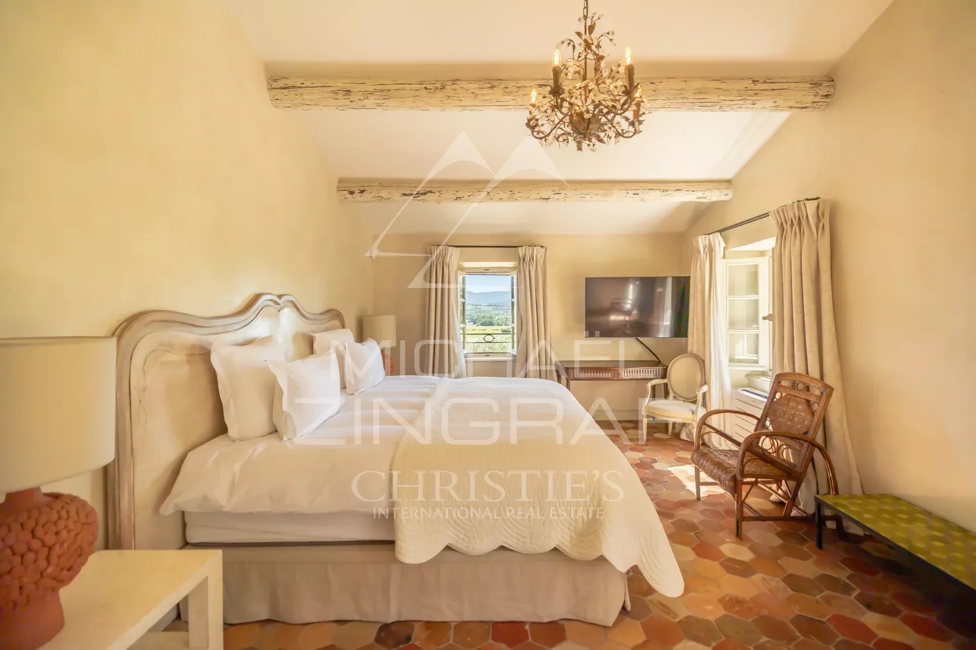 Exceptional property in the heart of the Luberon