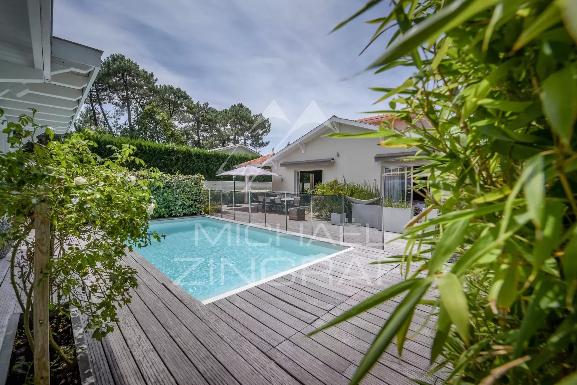 La Hume - Villa mit 4 Schlafzimmern und Pool -