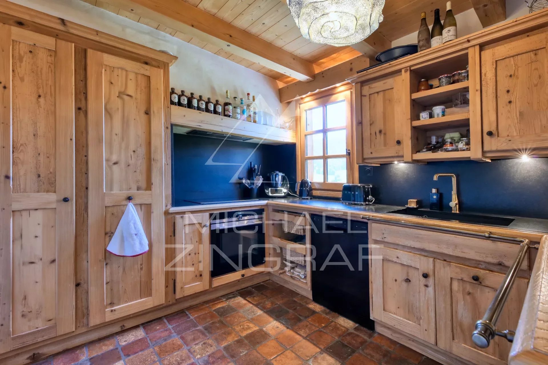 Demi-Quartier - Traditional "coup de coeur" chalet with panoramic Mont Blanc views