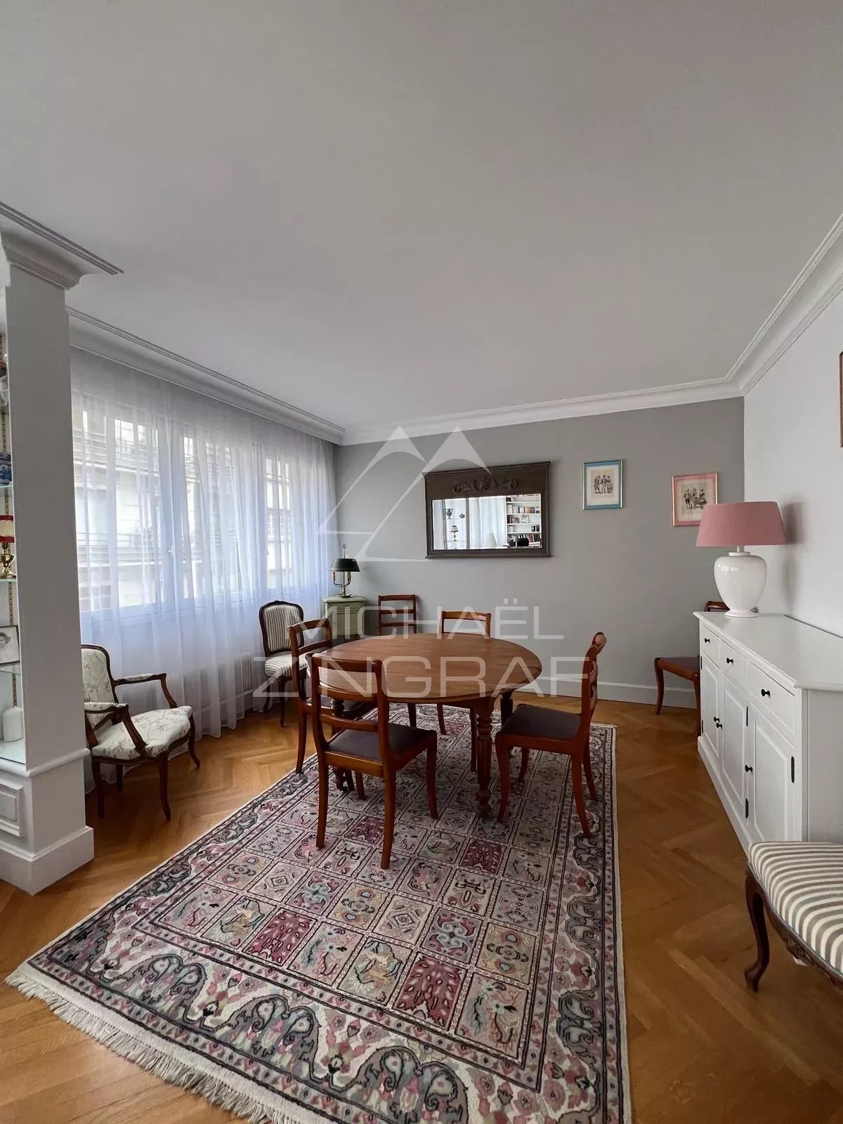 Exclusive - Foch area - Renovated apartment over 145 Sqm - 4 bedrooms