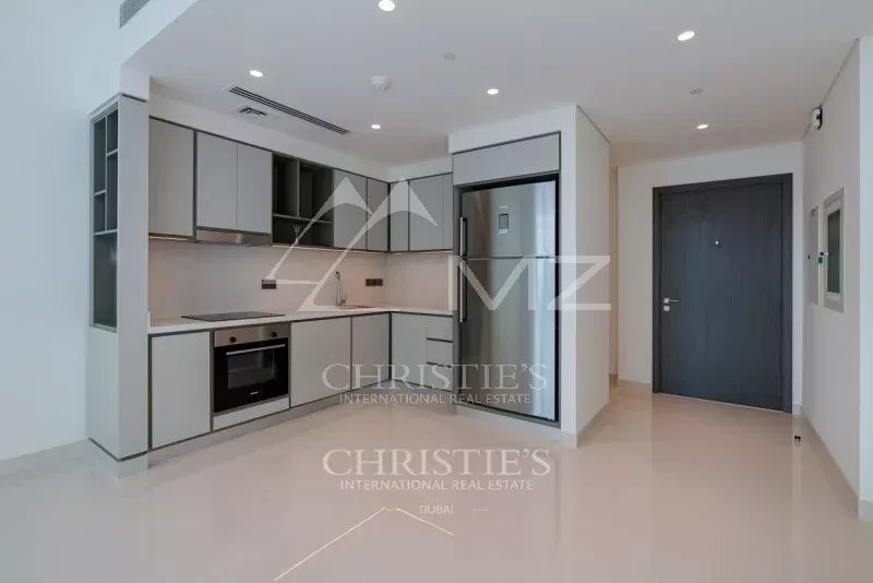 Brand new | Luxurious 2 Bed |2 Bath |Low Floor Apt