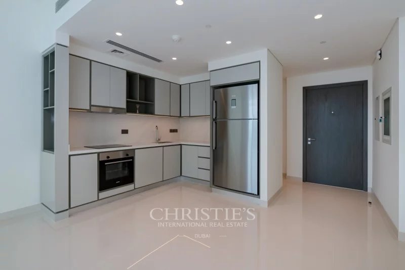 Brand new | Luxurious 2 Bed |2 Bath |Low Floor Apt